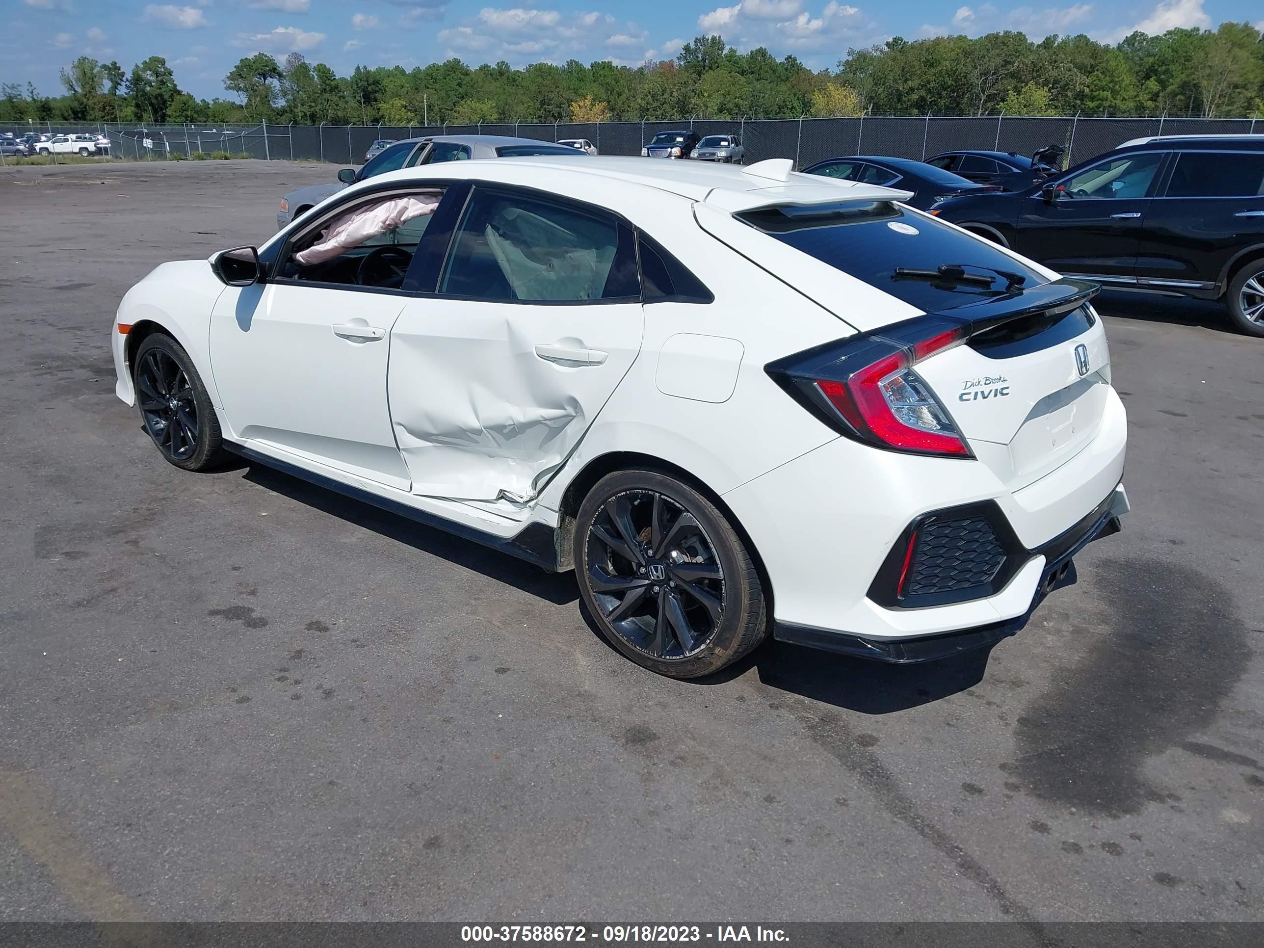 Photo 2 VIN: SHHFK7G40JU205342 - HONDA CIVIC 