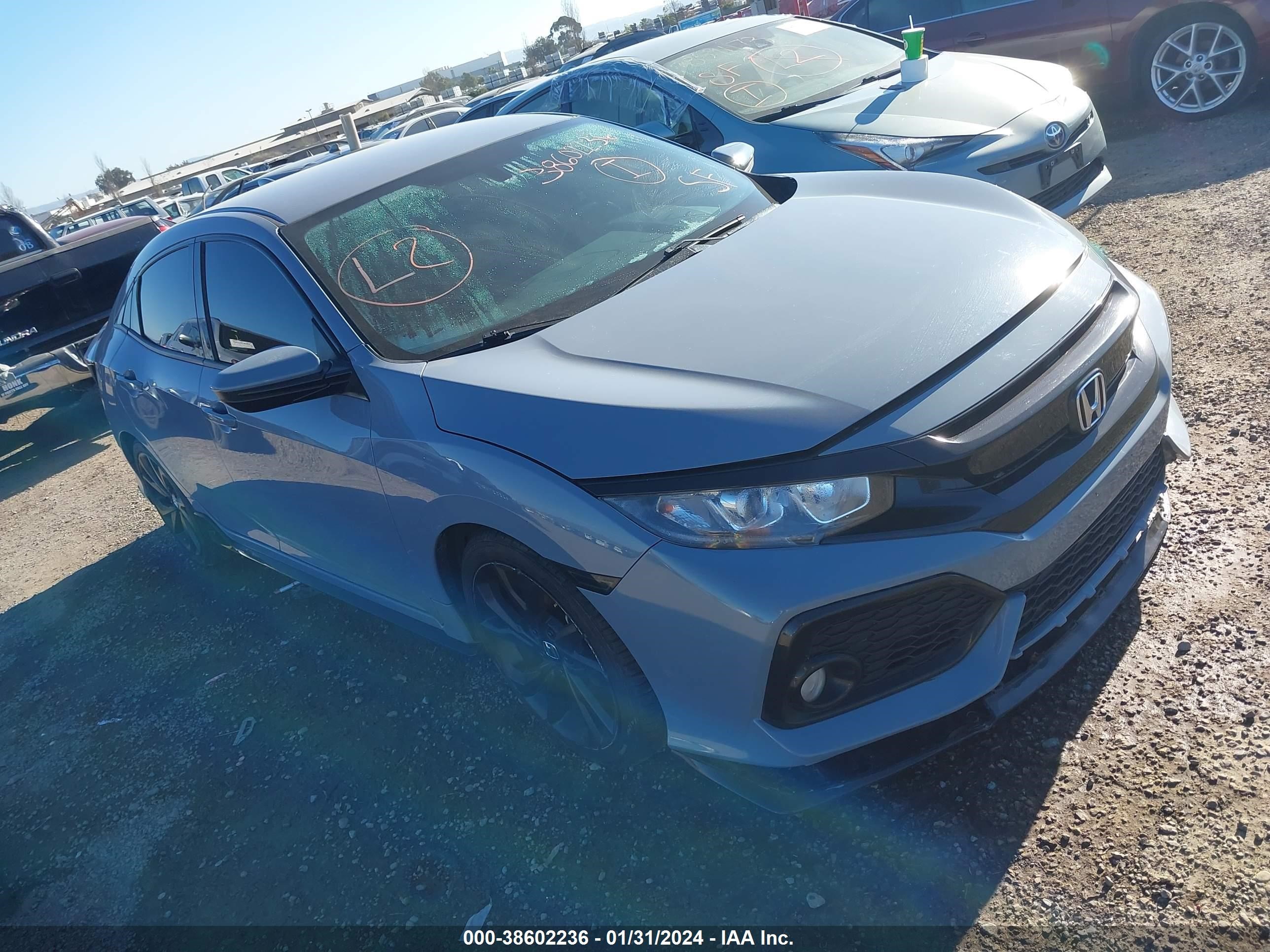 Photo 0 VIN: SHHFK7G48JU232675 - HONDA CIVIC 