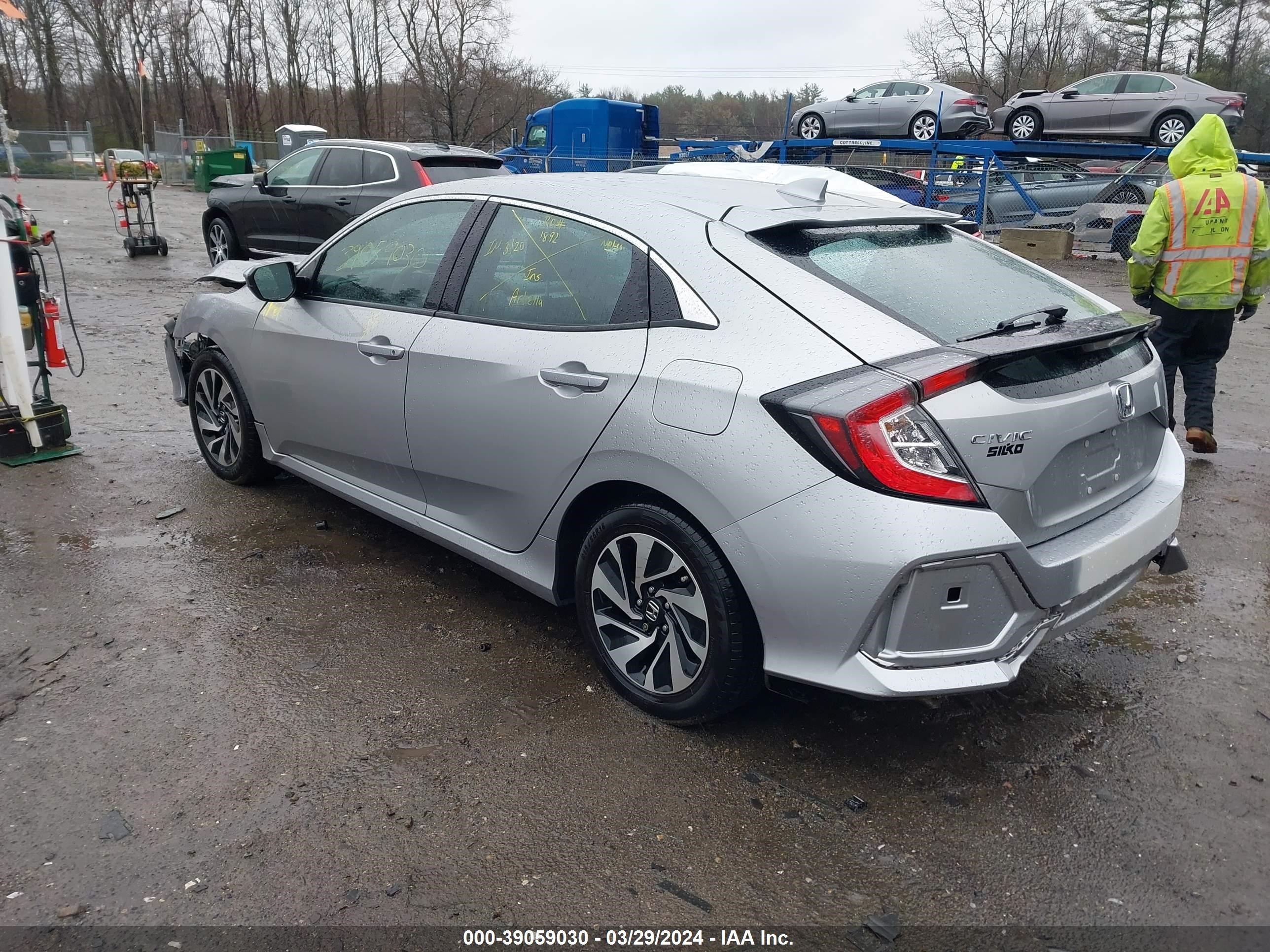 Photo 2 VIN: SHHFK7H23HU214446 - HONDA CIVIC 