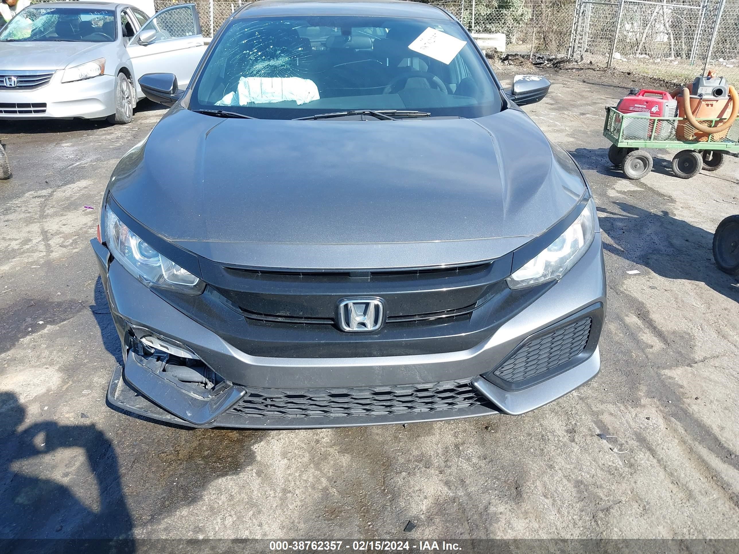 Photo 11 VIN: SHHFK7H27HU210092 - HONDA CIVIC 