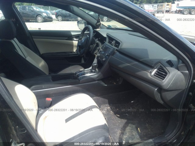 Photo 4 VIN: SHHFK7H2XHU415793 - HONDA CIVIC HATCHBACK 