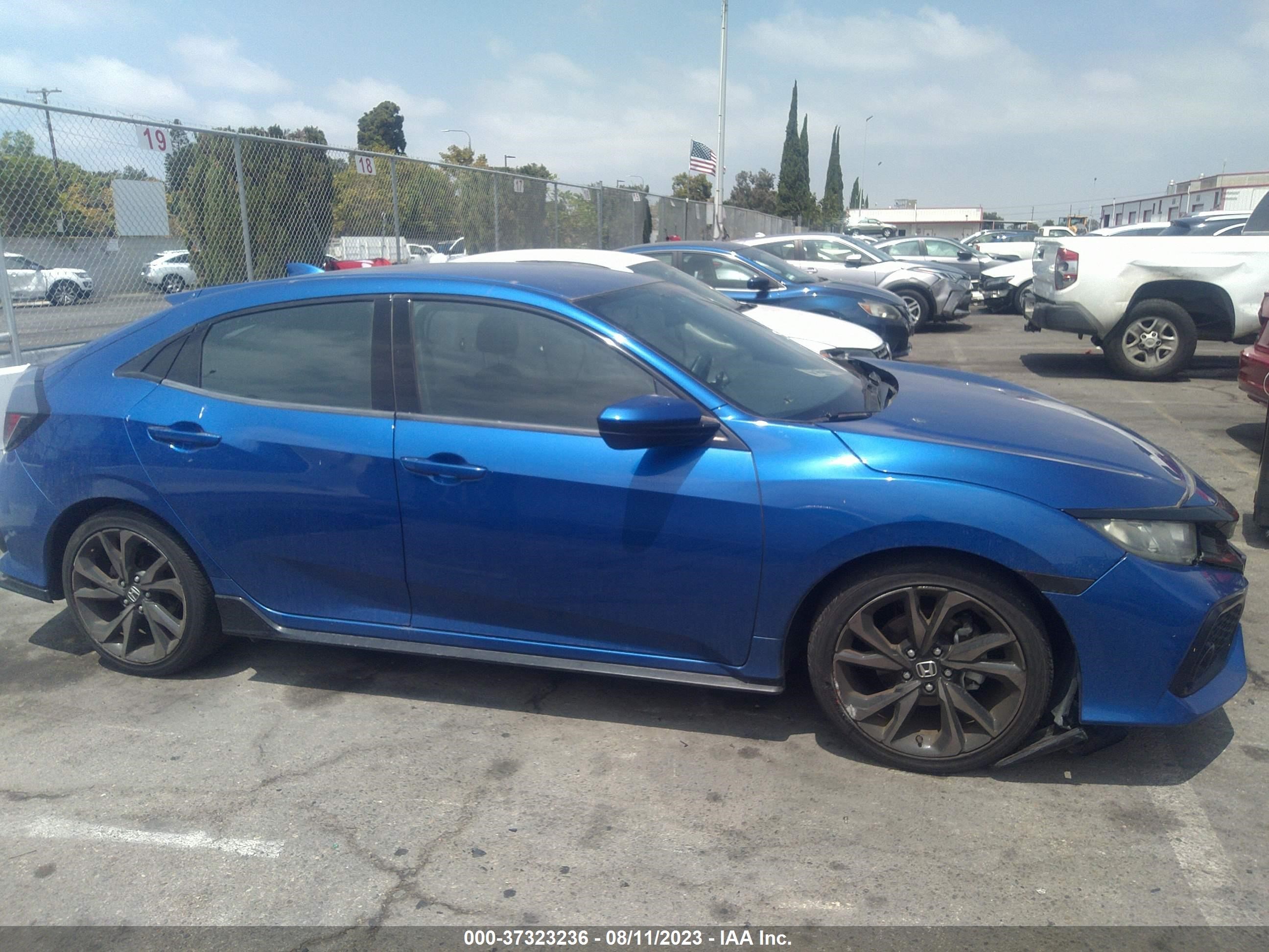 Photo 13 VIN: SHHFK7H40JU417169 - HONDA CIVIC 