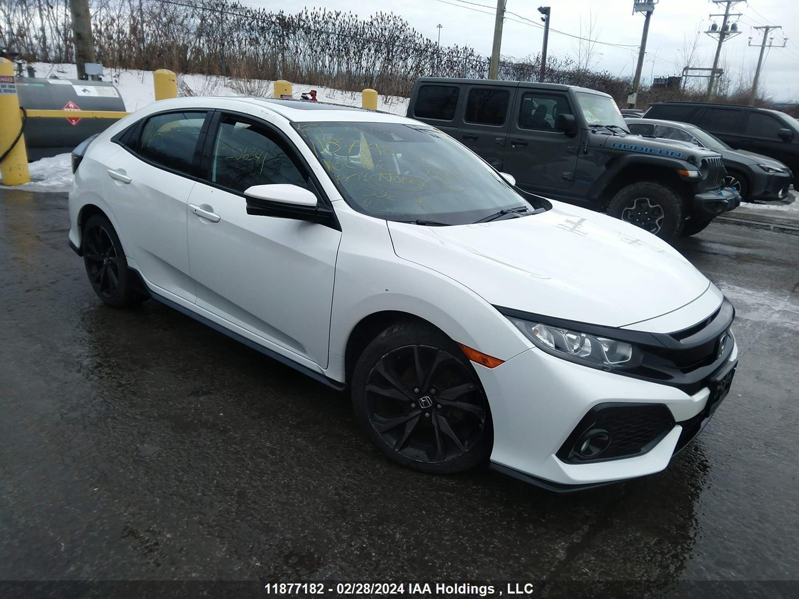 Photo 5 VIN: SHHFK7H41JU306341 - HONDA CIVIC 