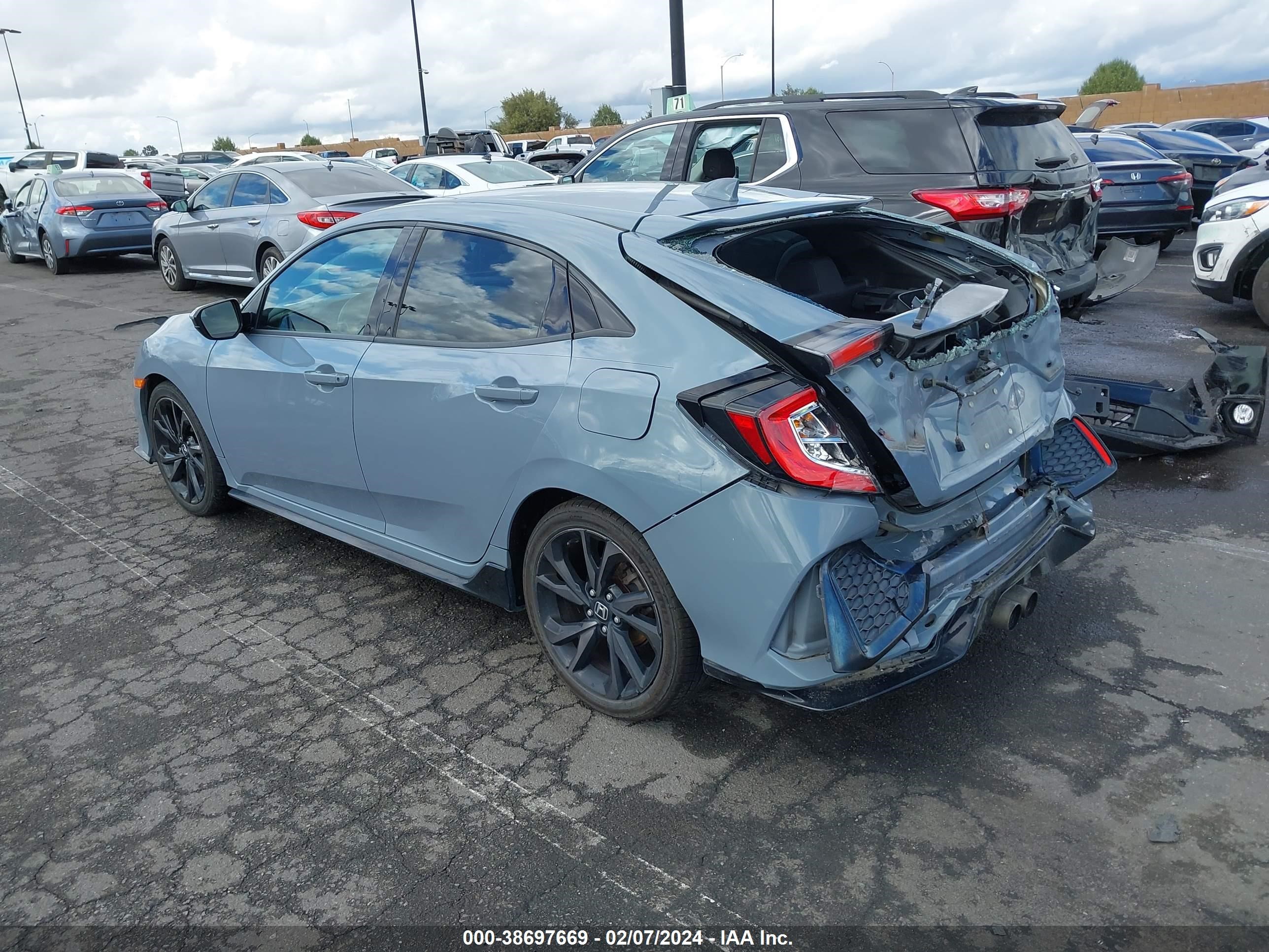 Photo 2 VIN: SHHFK7H42HU208560 - HONDA CIVIC 