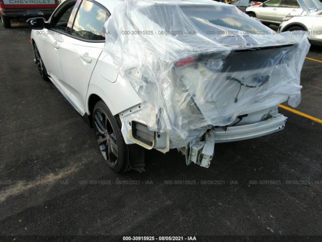 Photo 2 VIN: SHHFK7H44MU215827 - HONDA CIVIC HATCHBACK 