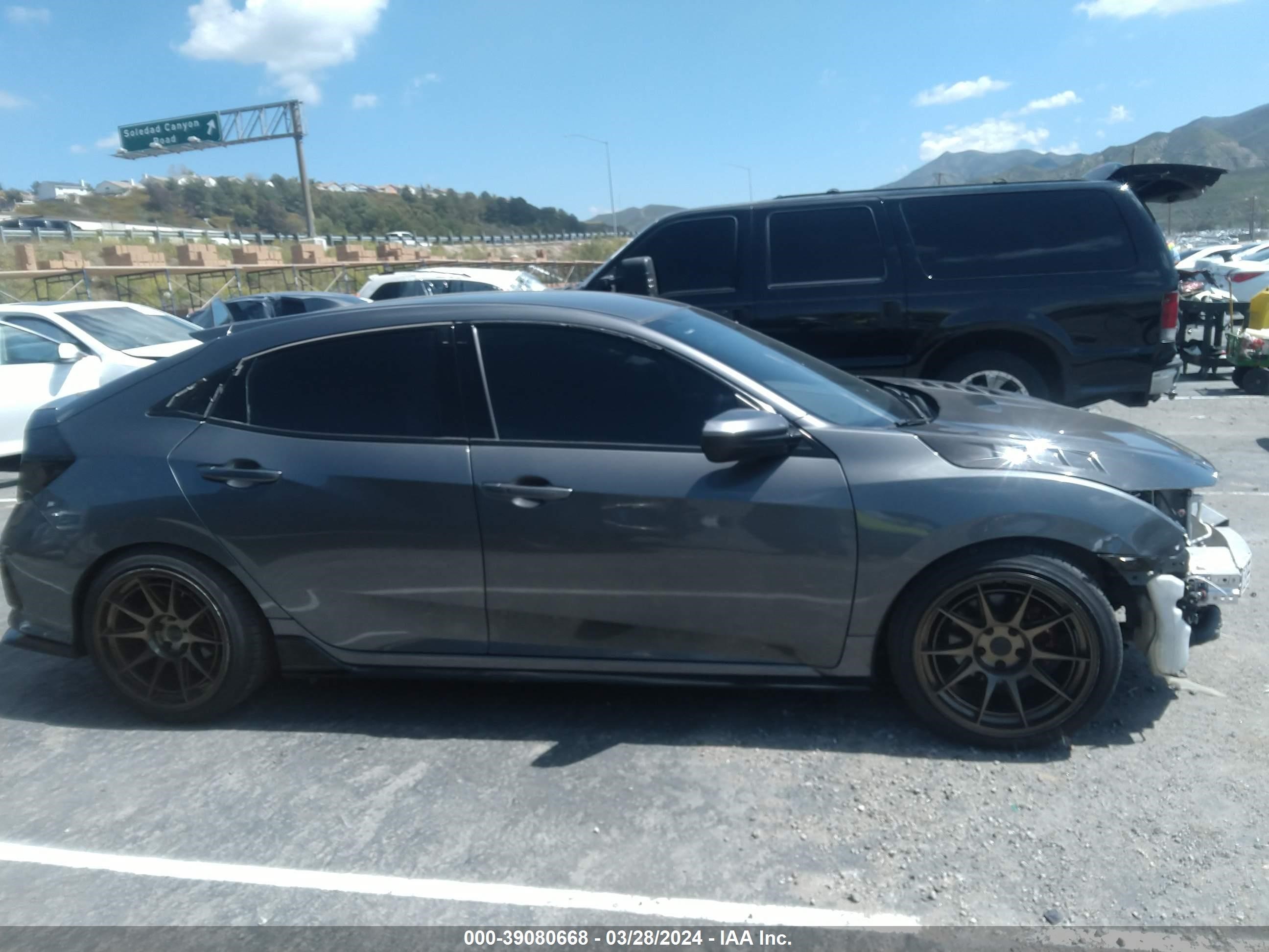 Photo 13 VIN: SHHFK7H46MU209995 - HONDA CIVIC 