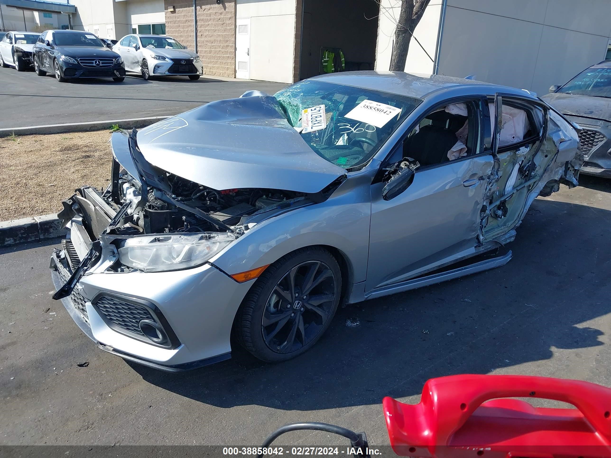 Photo 1 VIN: SHHFK7H47HU415915 - HONDA CIVIC 