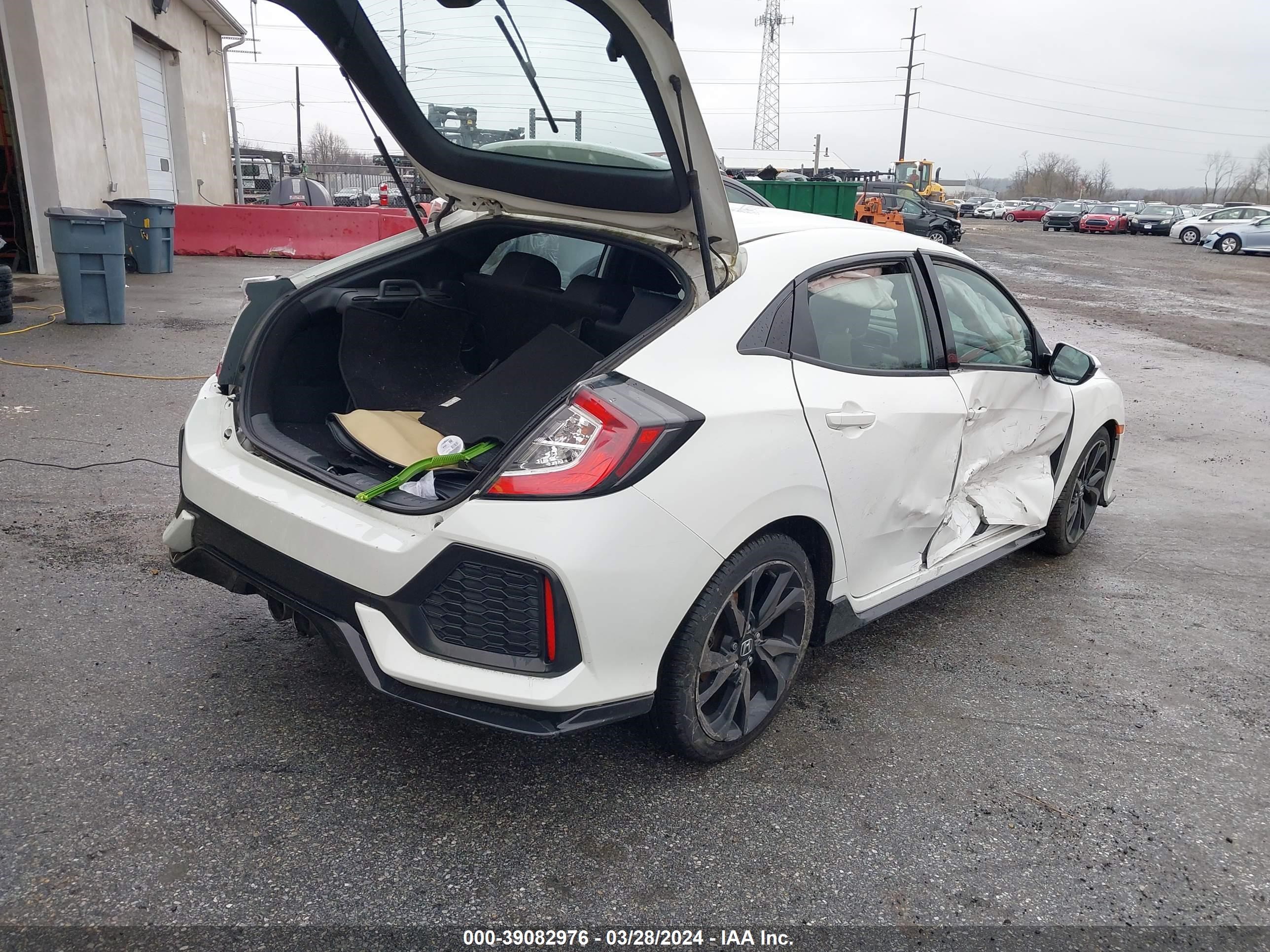 Photo 3 VIN: SHHFK7H47HU417860 - HONDA CIVIC 