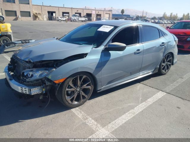 Photo 1 VIN: SHHFK7H48JU416660 - HONDA CIVIC 