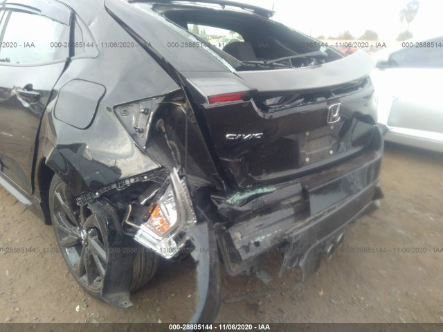 Photo 5 VIN: SHHFK7H49JU404579 - HONDA CIVIC HATCHBACK 