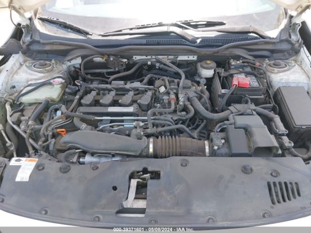 Photo 9 VIN: SHHFK7H4XJU401335 - HONDA CIVIC HATCHBACK 