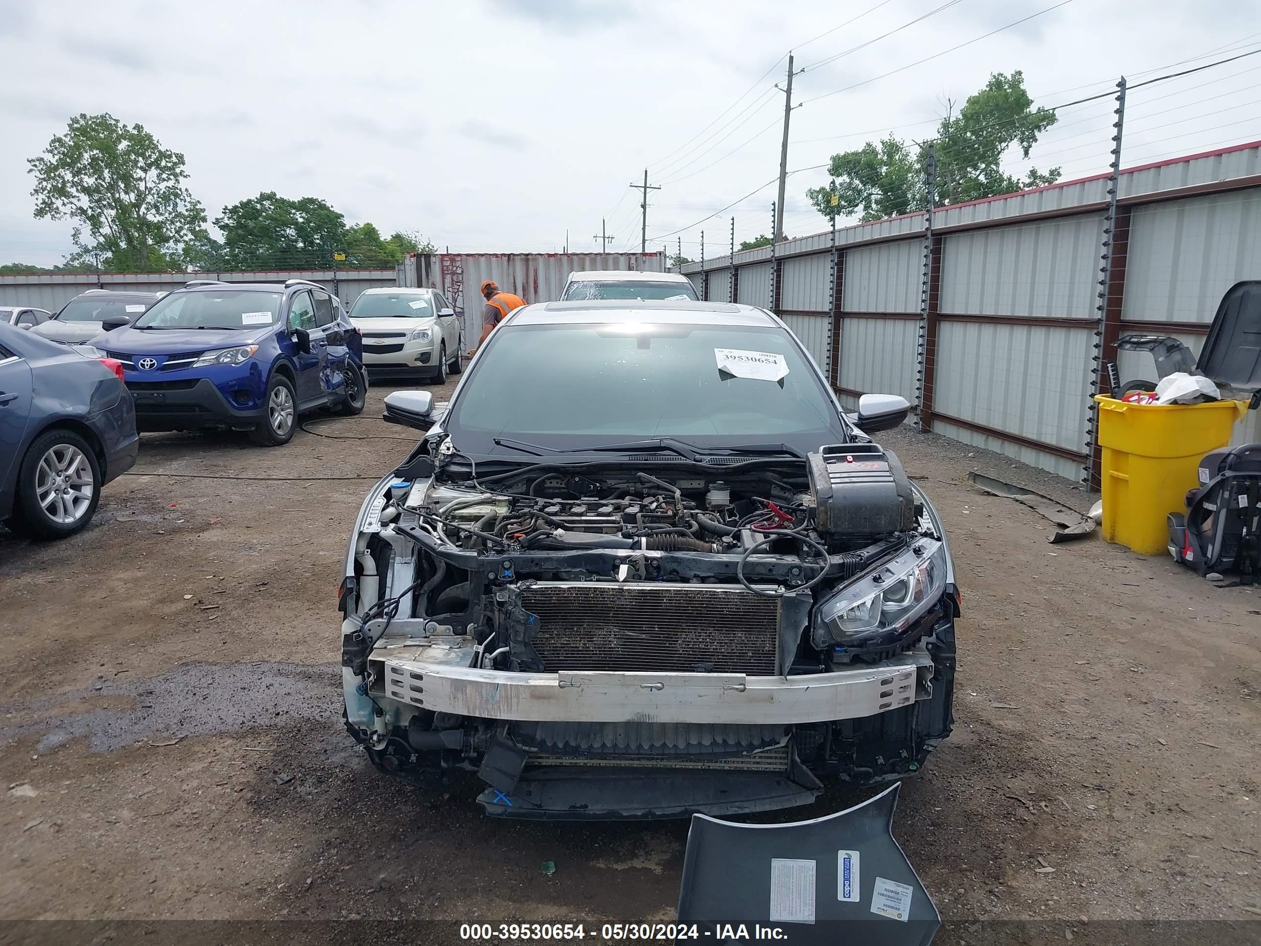 Photo 12 VIN: SHHFK7H52HU221852 - HONDA CIVIC 