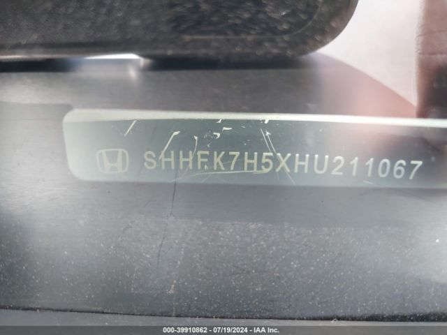 Photo 8 VIN: SHHFK7H5XHU211067 - HONDA CIVIC 