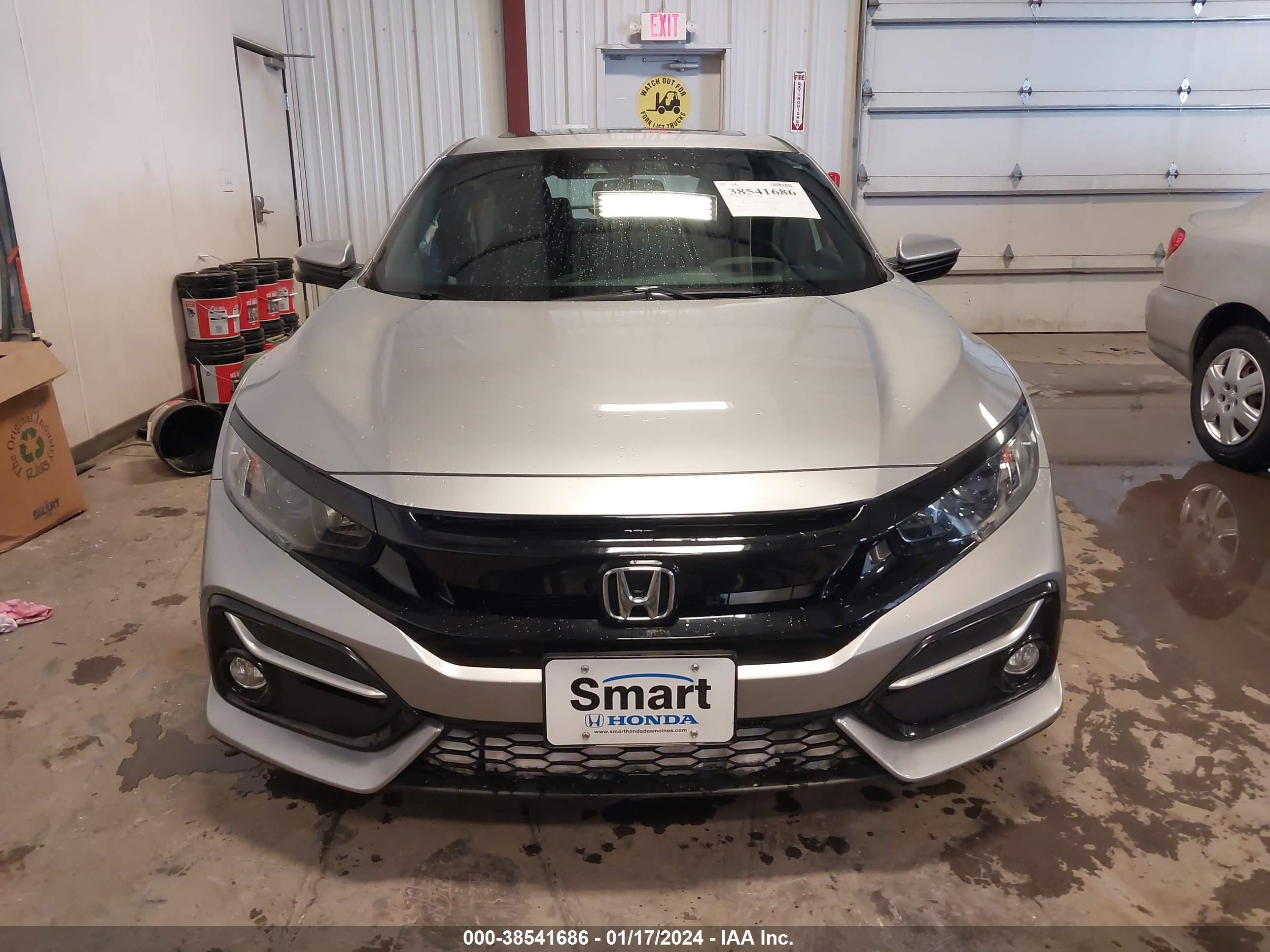 Photo 11 VIN: SHHFK7H62LU208875 - HONDA CIVIC 