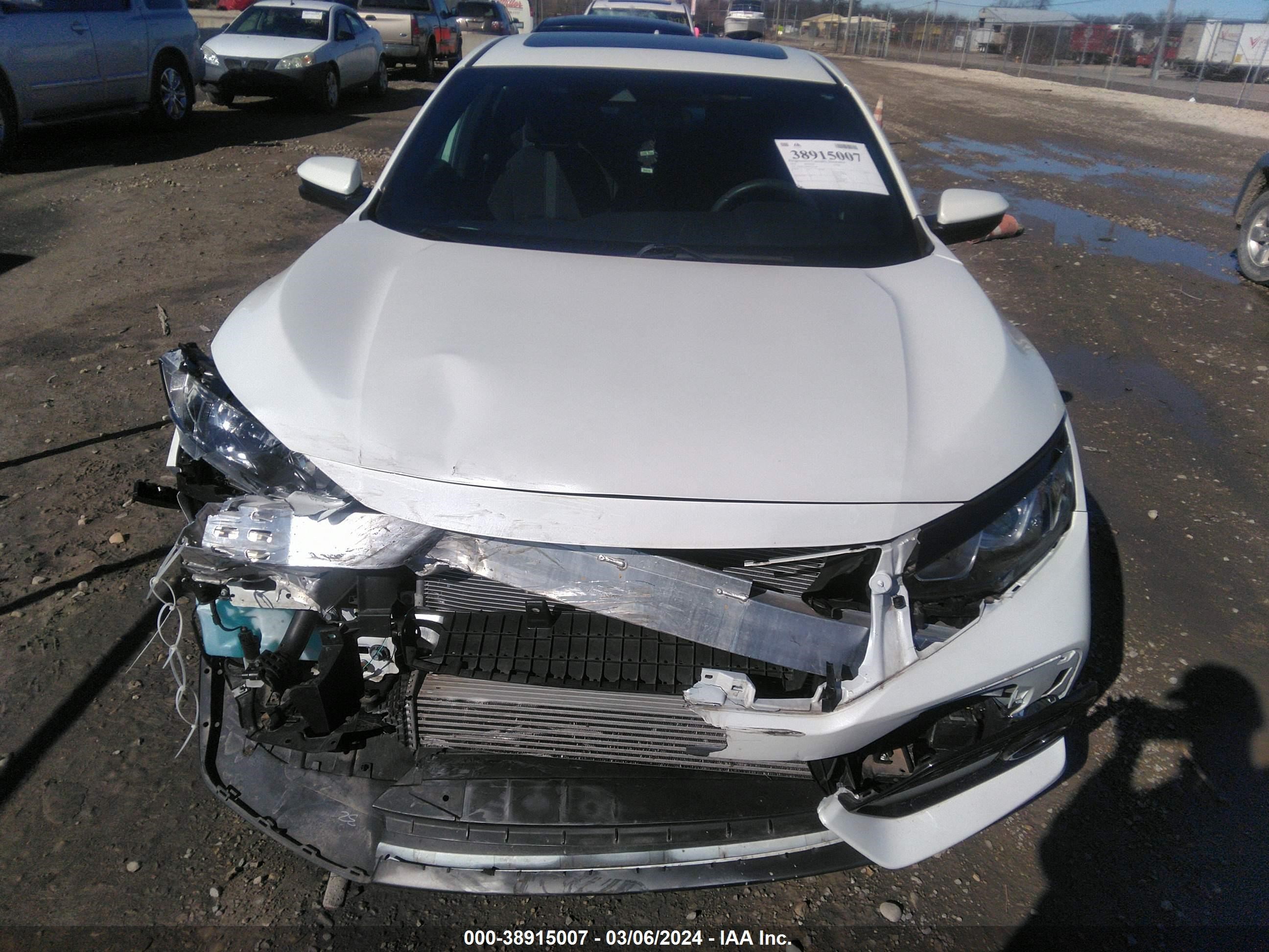 Photo 11 VIN: SHHFK7H64KU205605 - HONDA CIVIC 