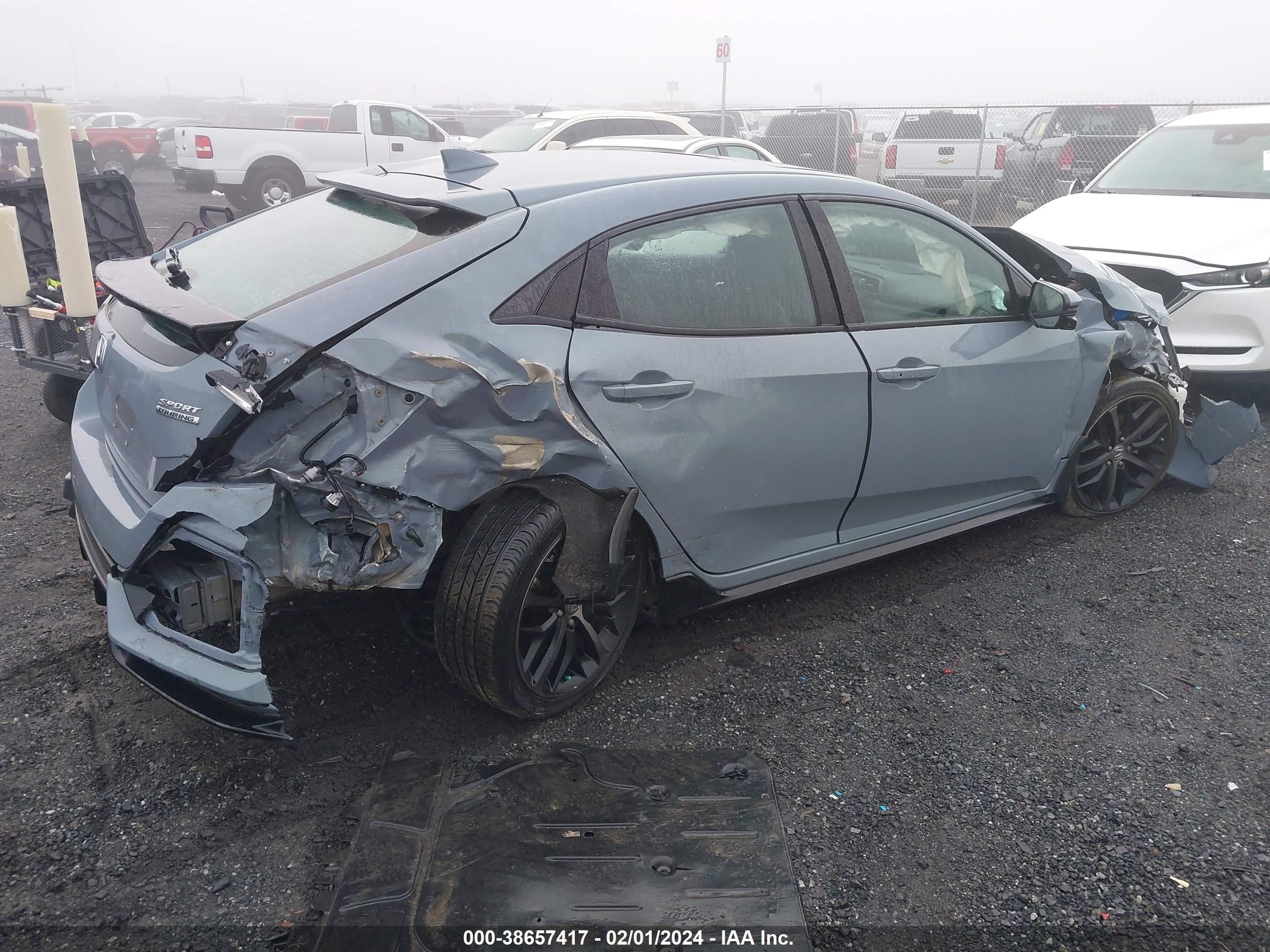 Photo 3 VIN: SHHFK7H90MU417088 - HONDA CIVIC 