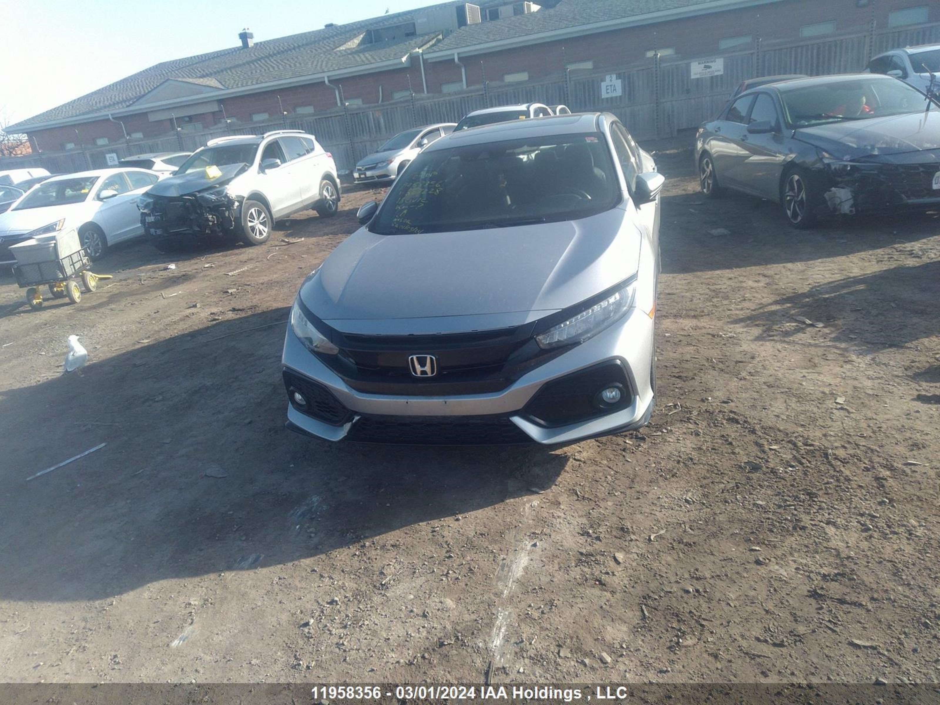 Photo 5 VIN: SHHFK7H95JU307228 - HONDA CIVIC 