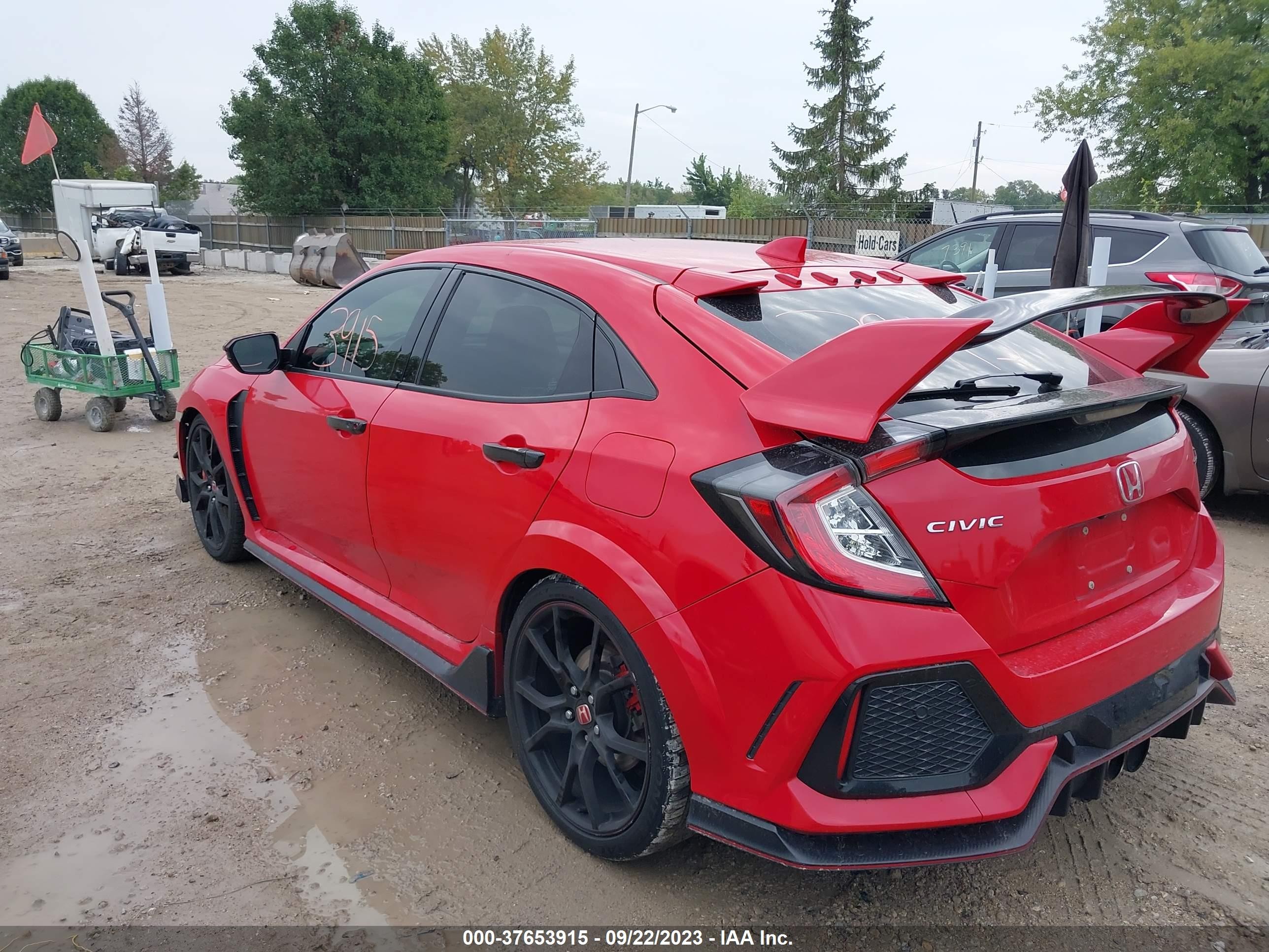 Photo 2 VIN: SHHFK8G79HU201879 - HONDA CIVIC 