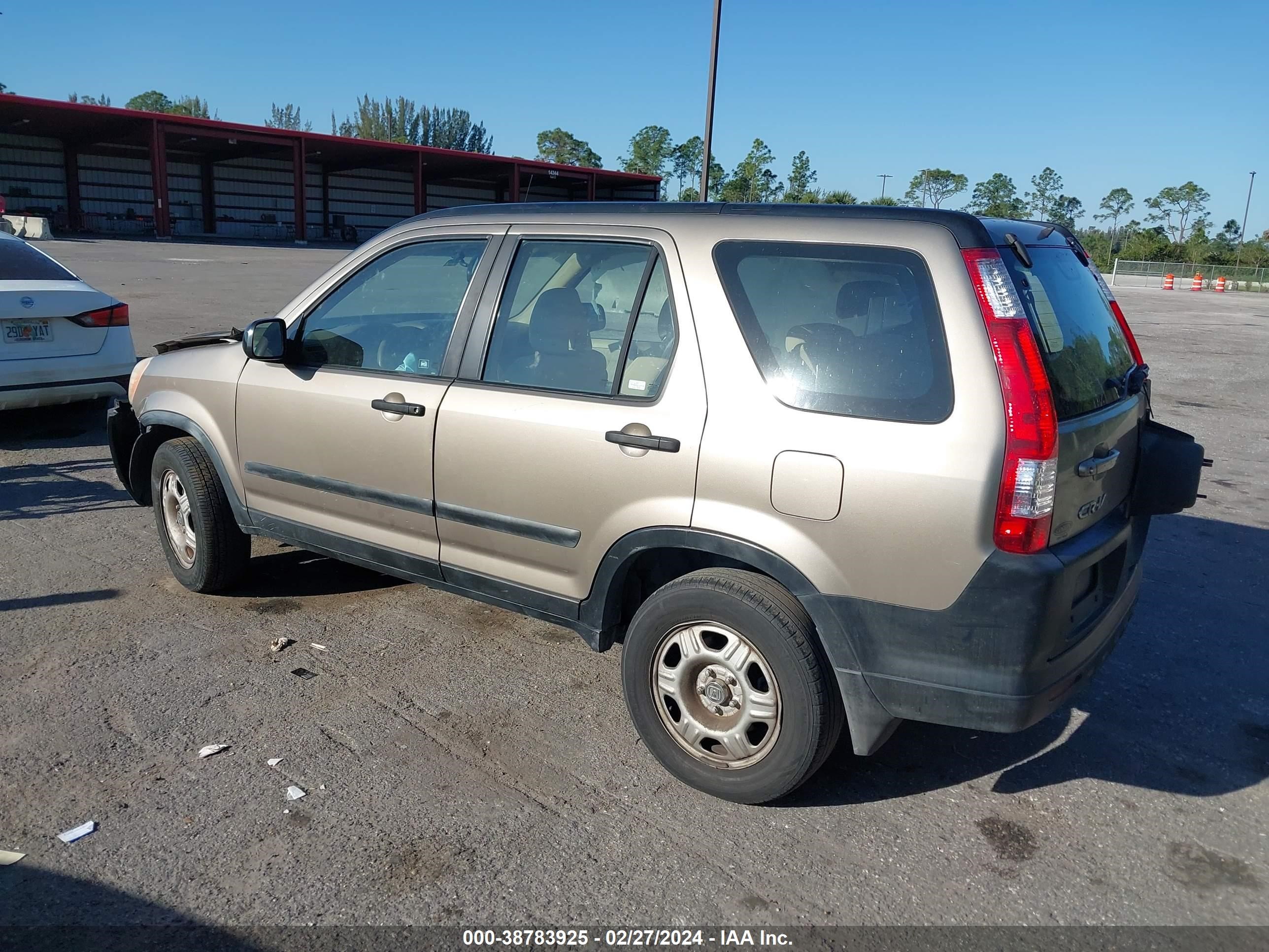 Photo 2 VIN: SHSRD68516U400697 - HONDA CR-V 