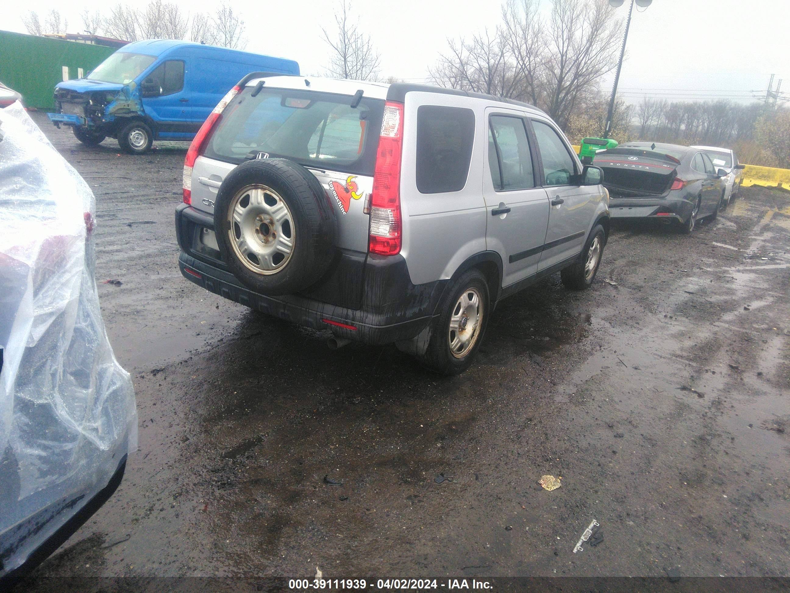 Photo 3 VIN: SHSRD68516U402191 - HONDA CR-V 