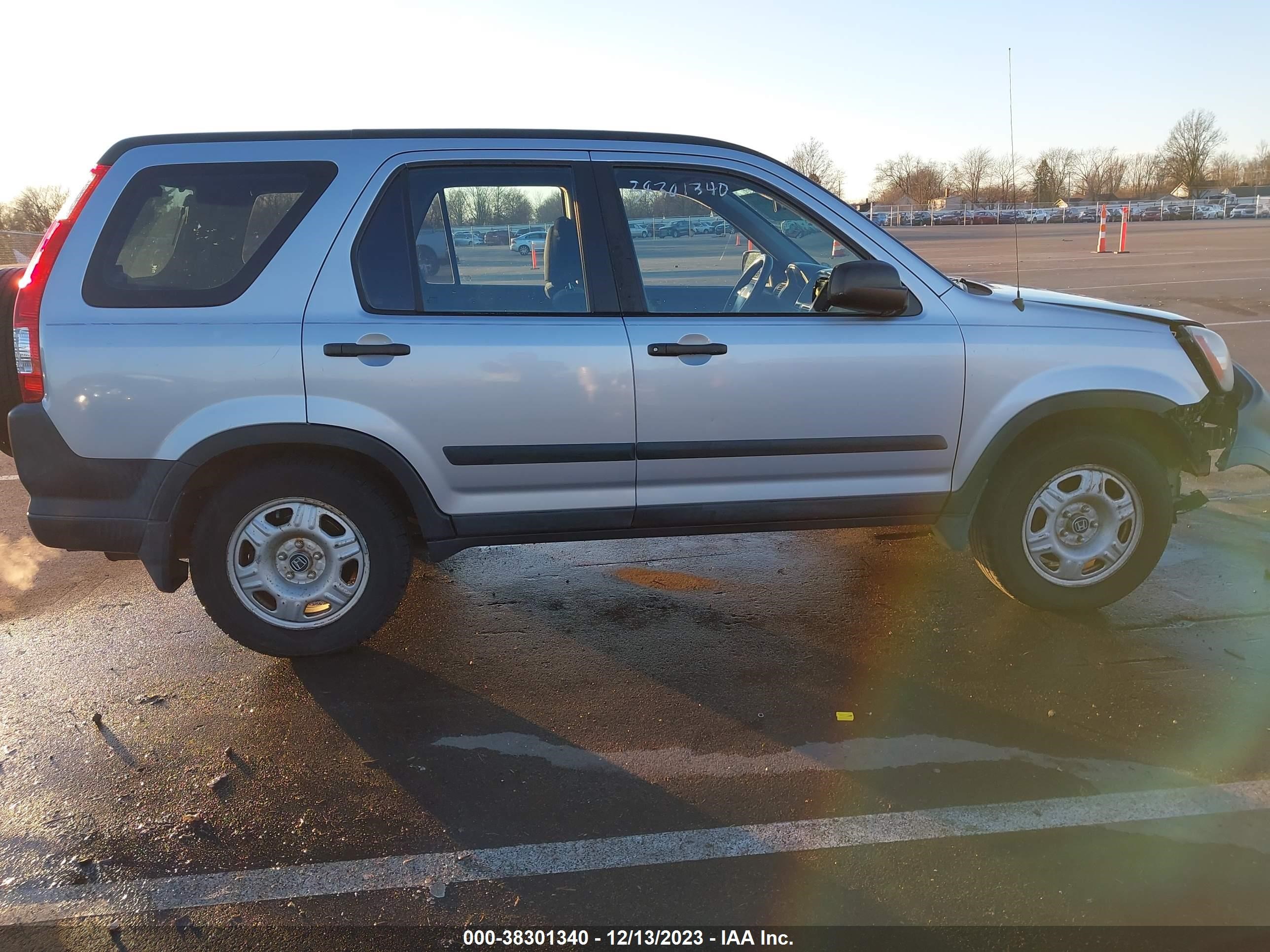 Photo 13 VIN: SHSRD68525U305970 - HONDA CR-V 