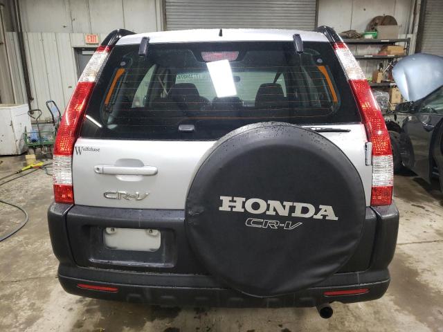 Photo 5 VIN: SHSRD685X5U301939 - HONDA CR-V LX 