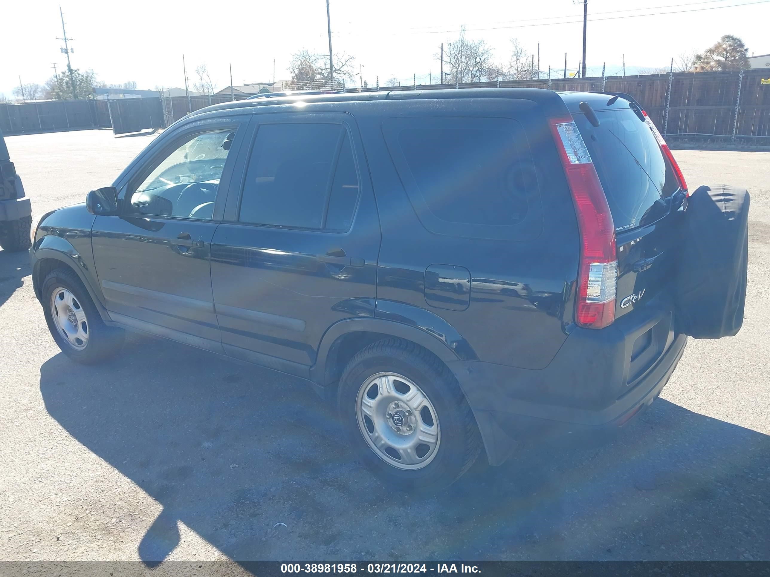 Photo 2 VIN: SHSRD78576U432026 - HONDA CR-V 