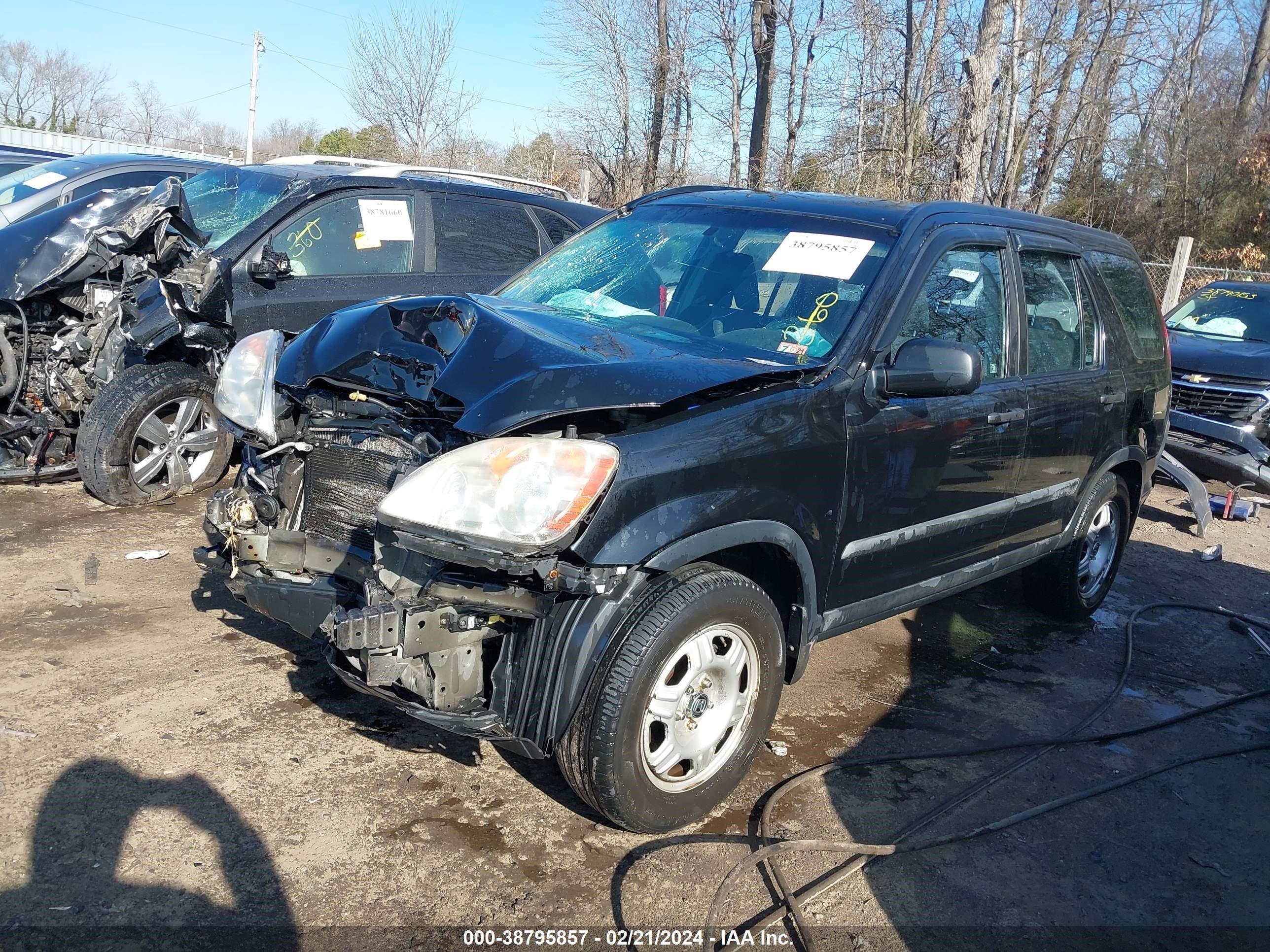 Photo 1 VIN: SHSRD78595U323355 - HONDA CR-V 