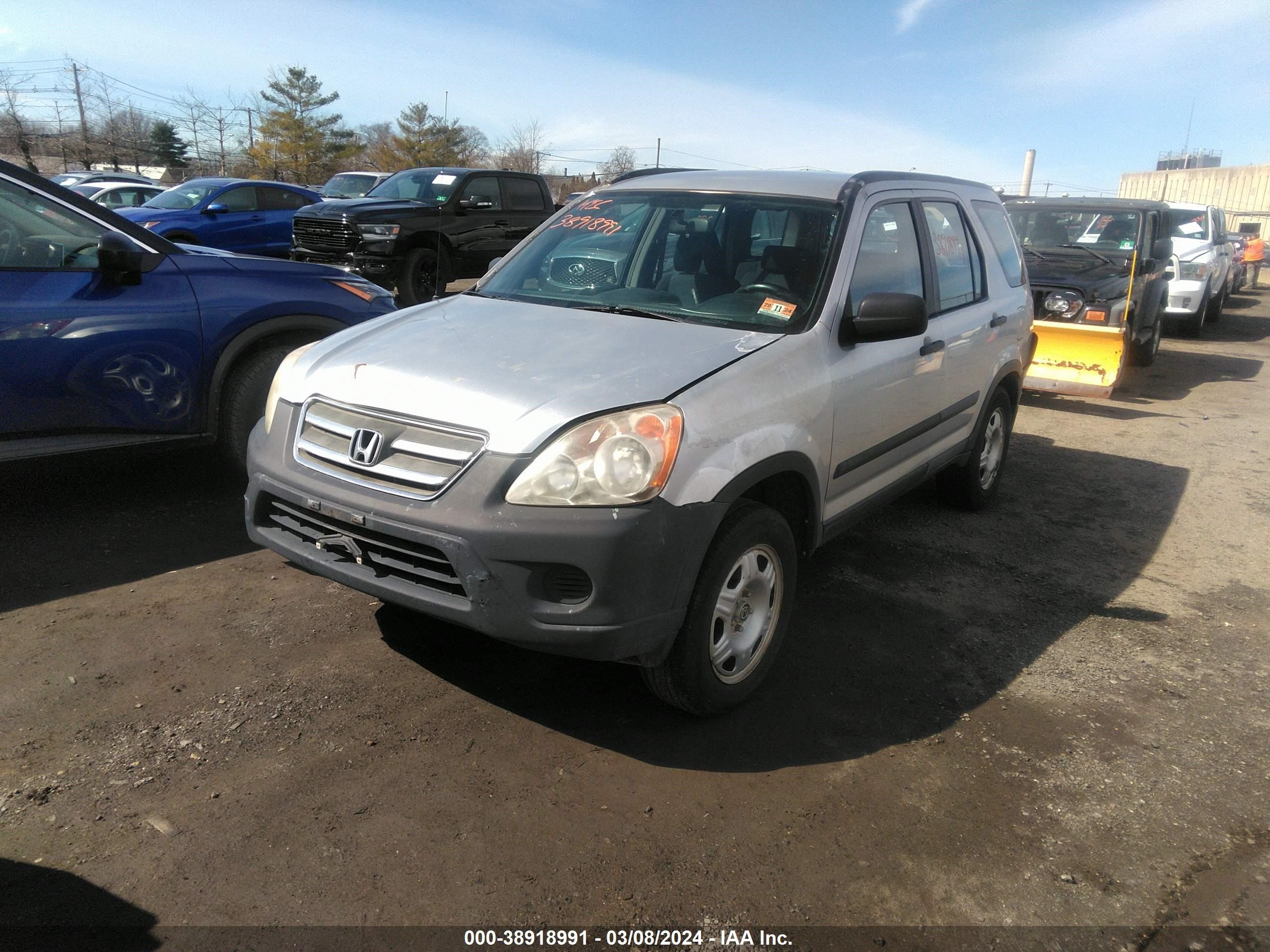 Photo 1 VIN: SHSRD785X6U437673 - HONDA CR-V 