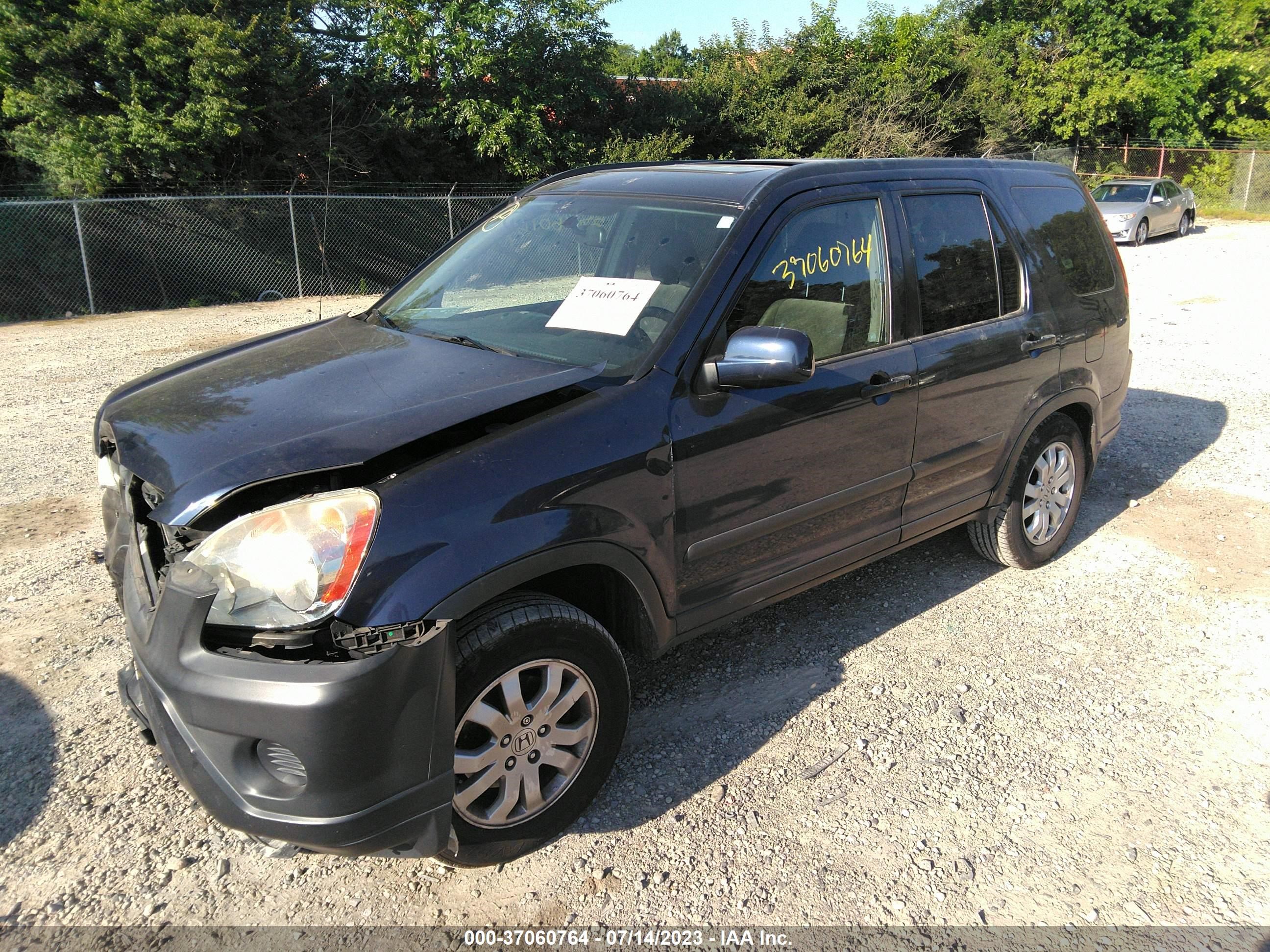 Photo 1 VIN: SHSRD78826U439928 - HONDA CR-V 