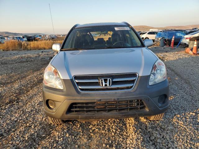 Photo 4 VIN: SHSRD78835U322633 - HONDA CRV 