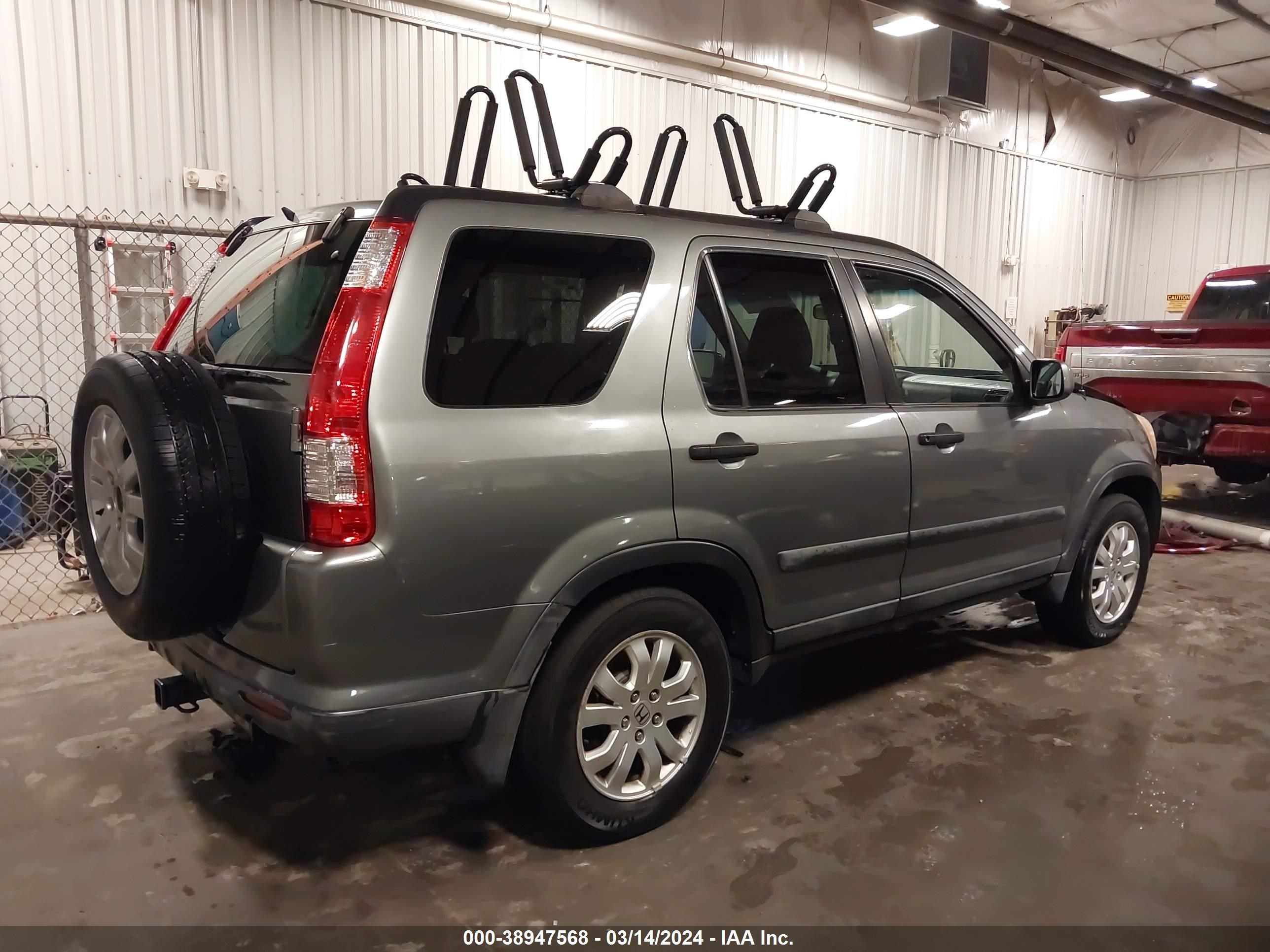 Photo 3 VIN: SHSRD78836U402709 - HONDA CR-V 