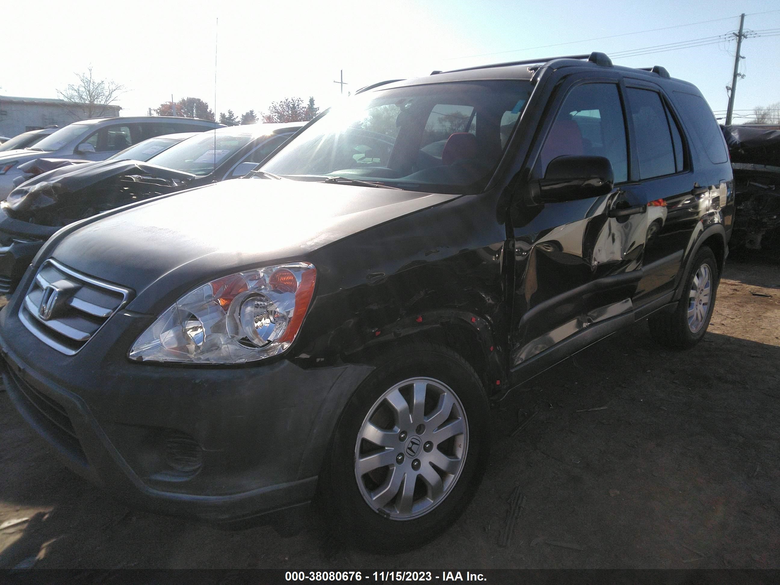 Photo 1 VIN: SHSRD78836U445995 - HONDA CR-V 