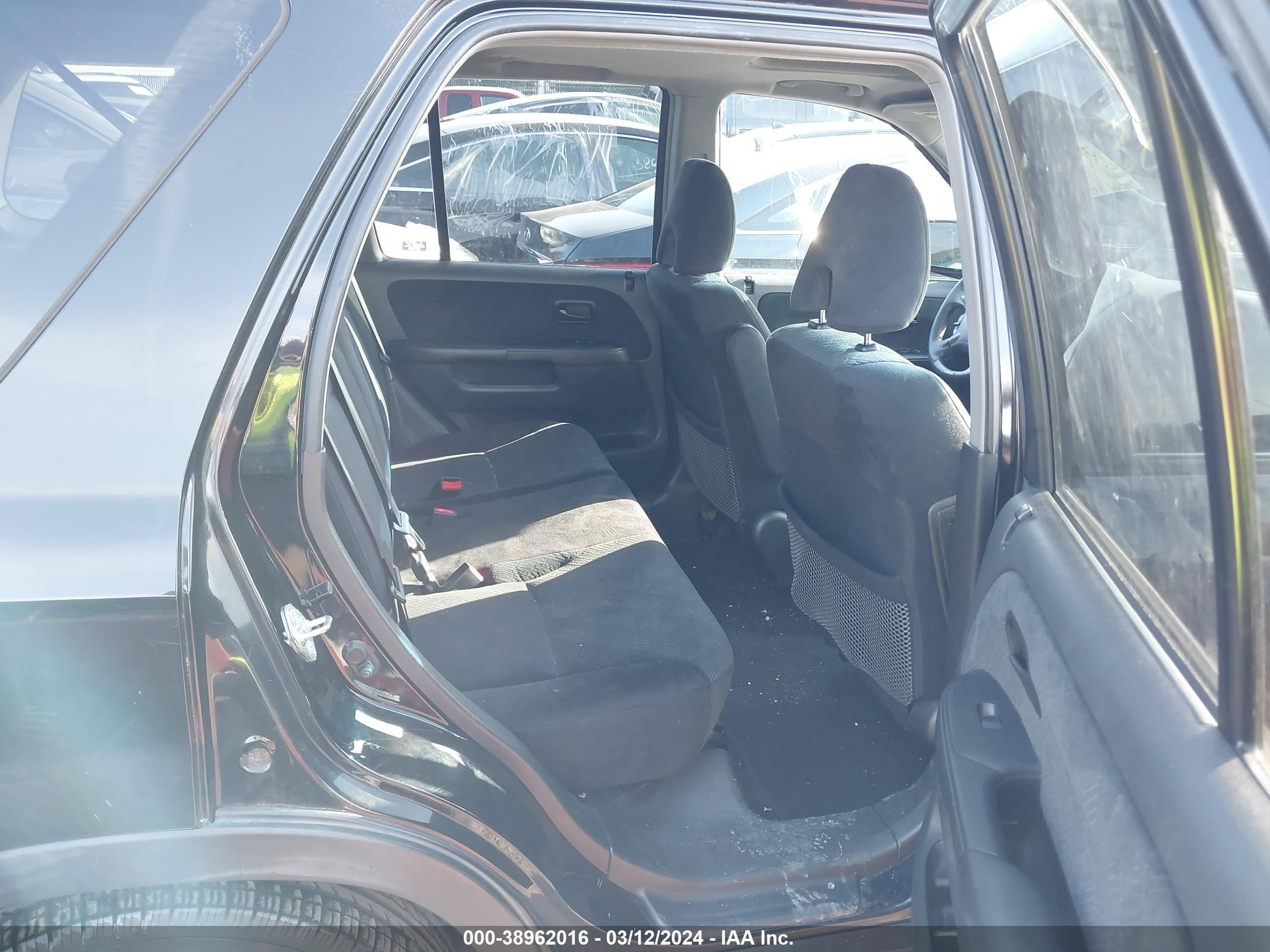 Photo 7 VIN: SHSRD78845U339442 - HONDA CR-V 