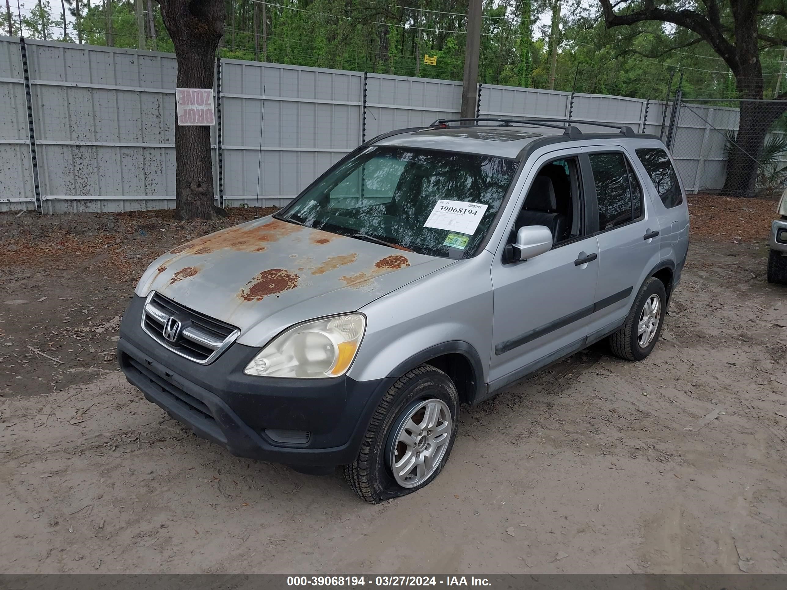 Photo 1 VIN: SHSRD78853U146925 - HONDA CR-V 