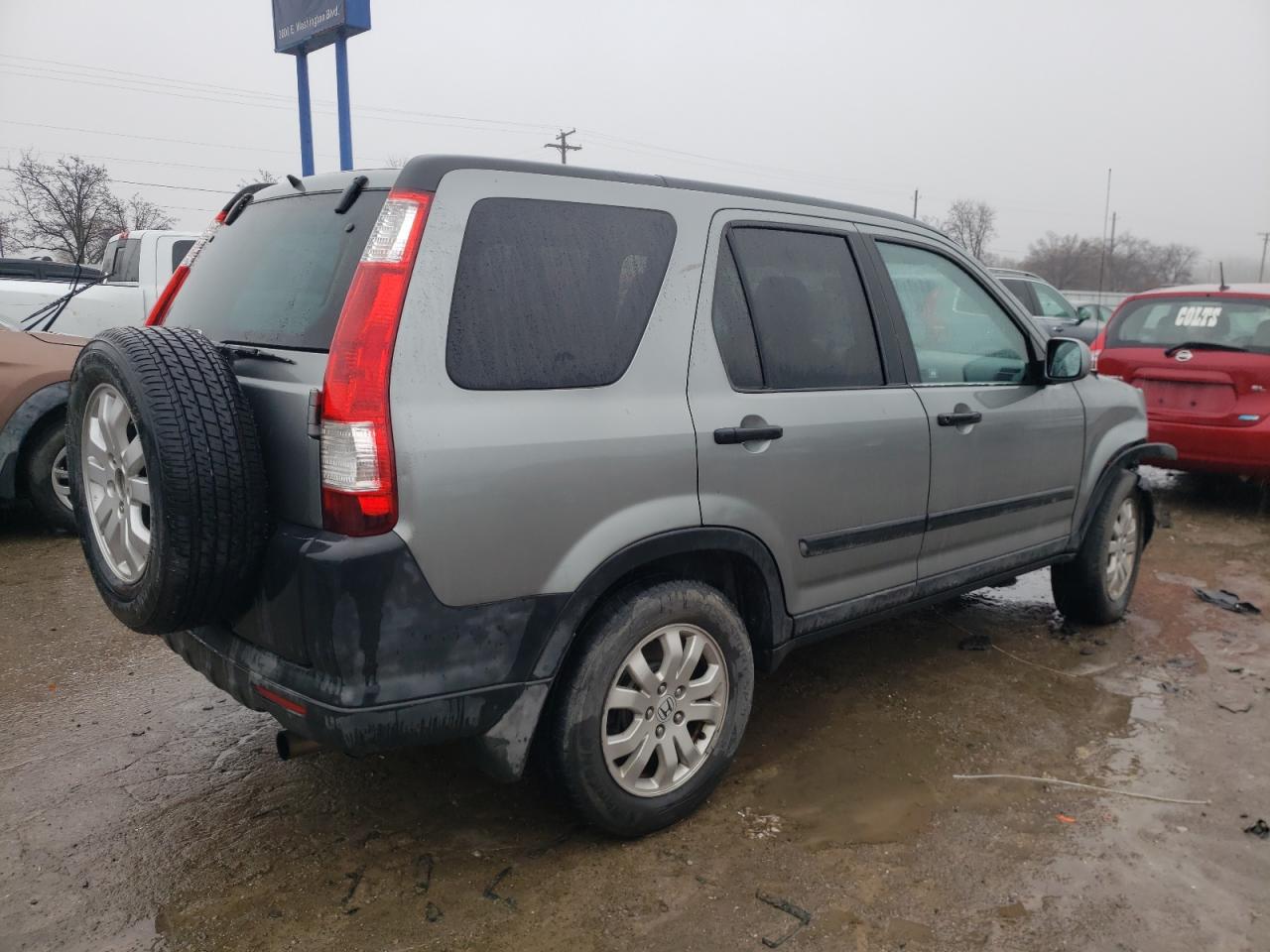 Photo 2 VIN: SHSRD78856U407944 - HONDA CR-V 