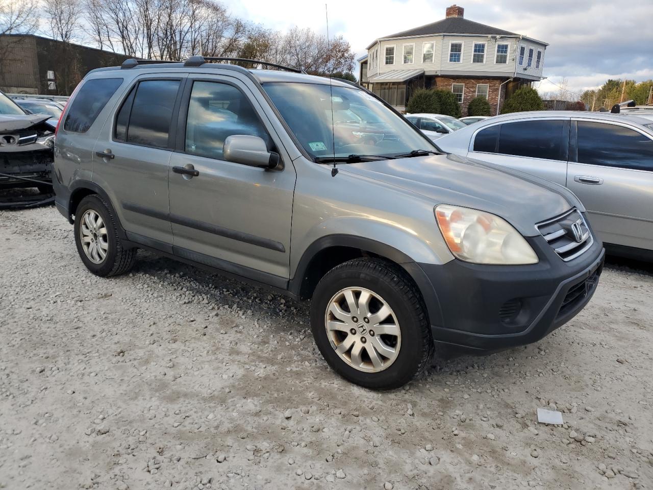 Photo 3 VIN: SHSRD78865U334873 - HONDA CR-V 