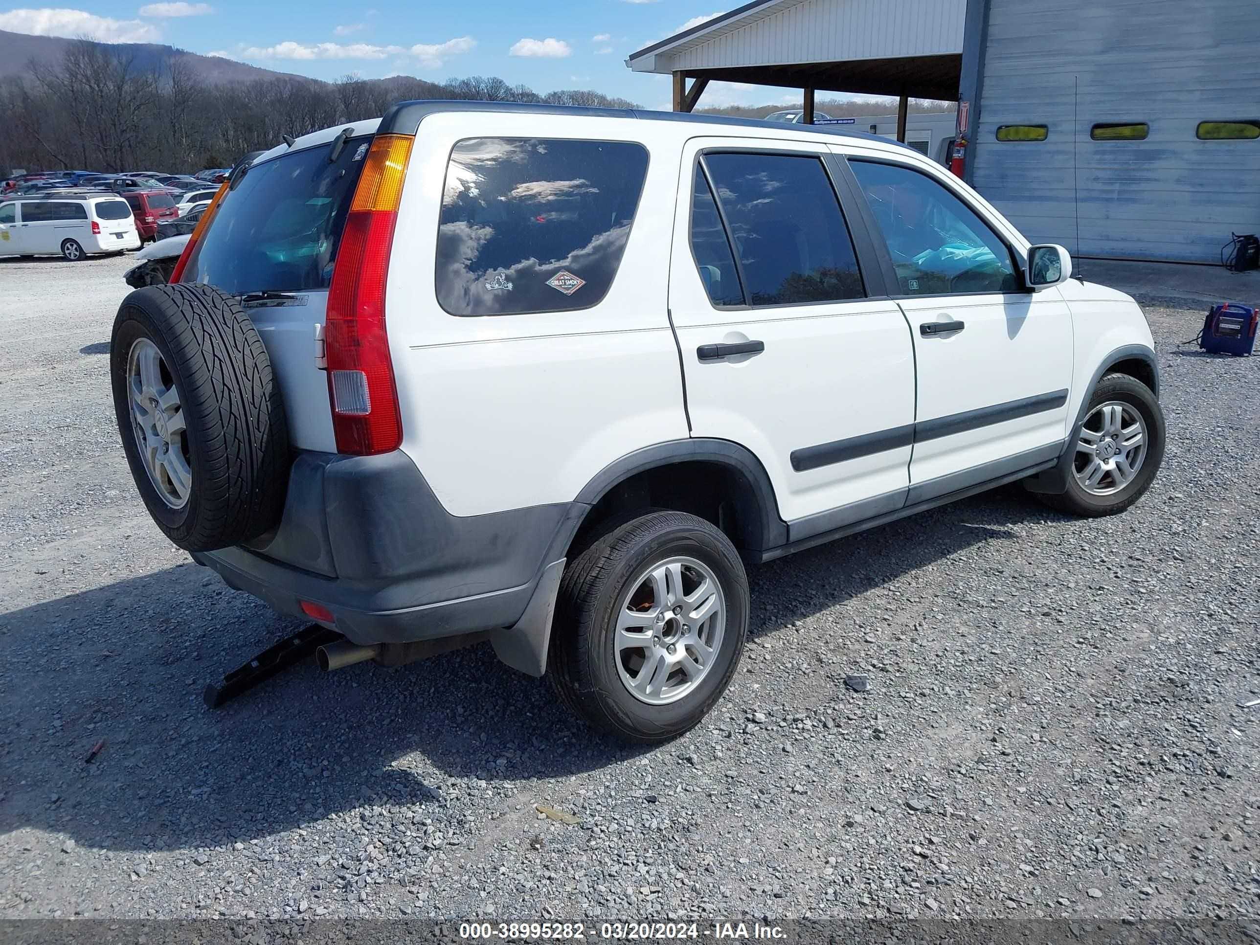 Photo 3 VIN: SHSRD78893U154414 - HONDA CR-V 