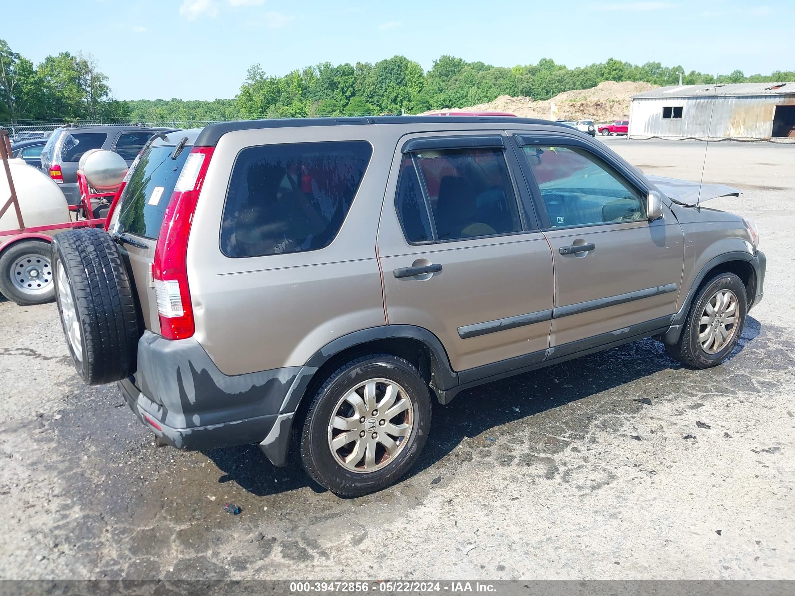 Photo 3 VIN: SHSRD78895U315413 - HONDA CR-V 