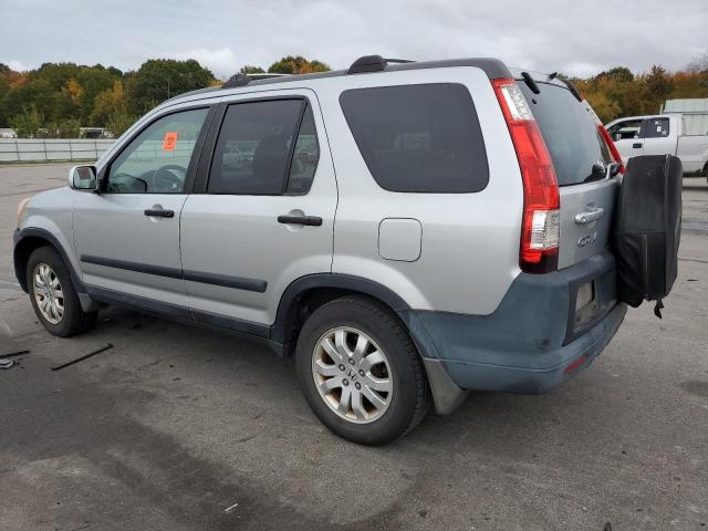 Photo 1 VIN: SHSRD78896U438145 - HONDA CRV 