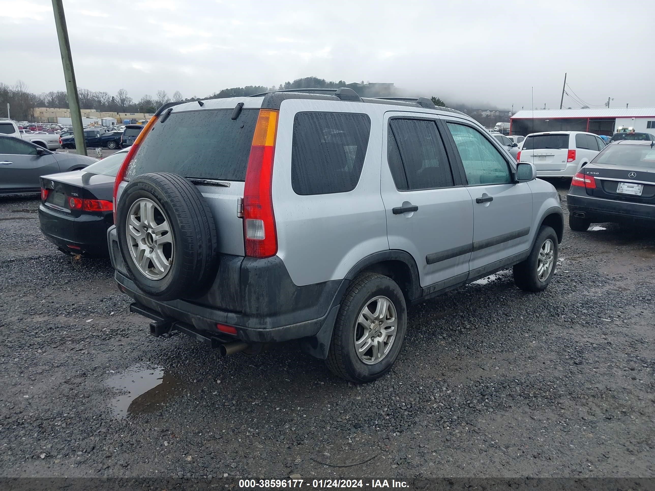 Photo 3 VIN: SHSRD788X2U000938 - HONDA CR-V 