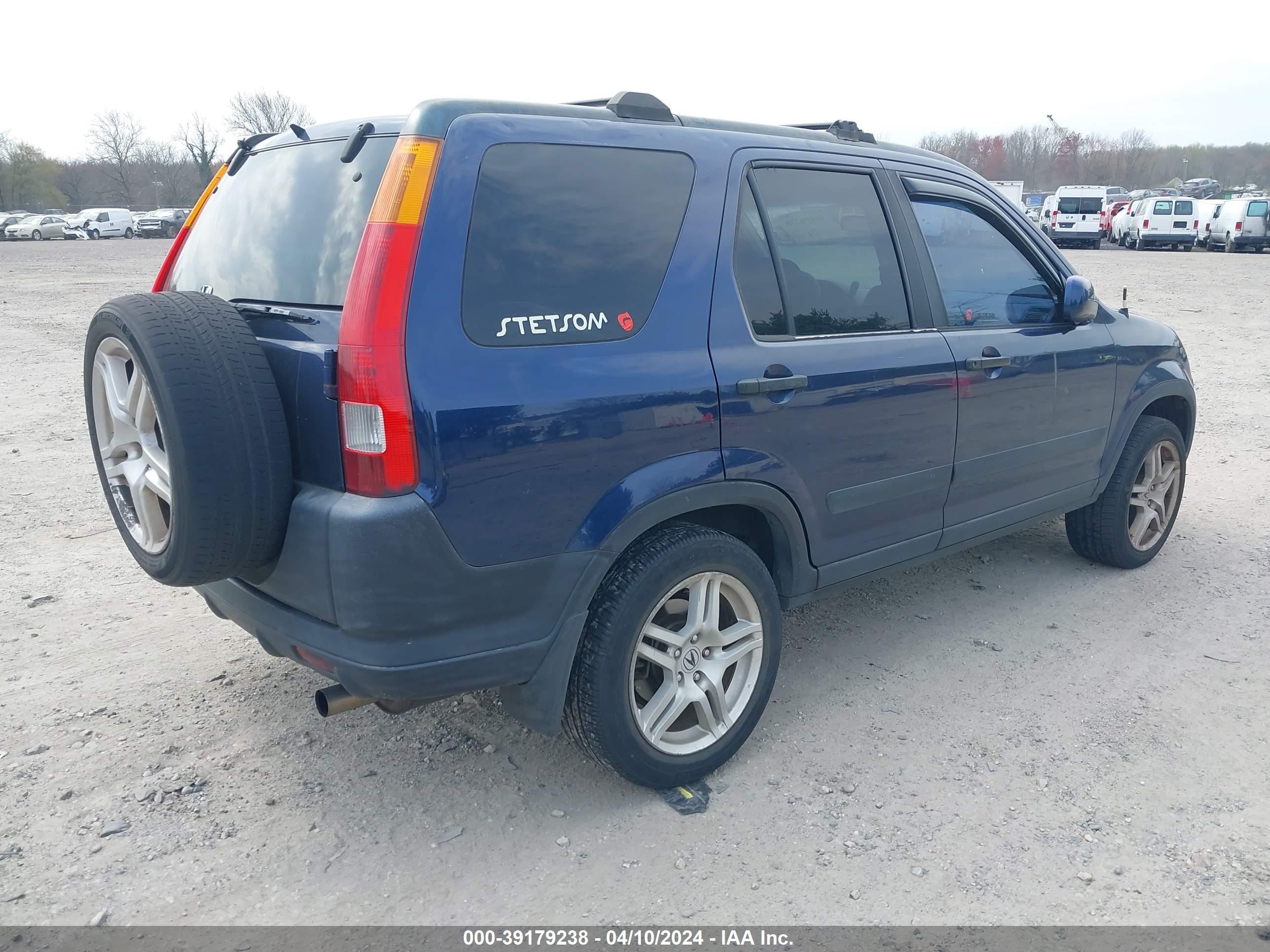 Photo 3 VIN: SHSRD788X3U125908 - HONDA CR-V 