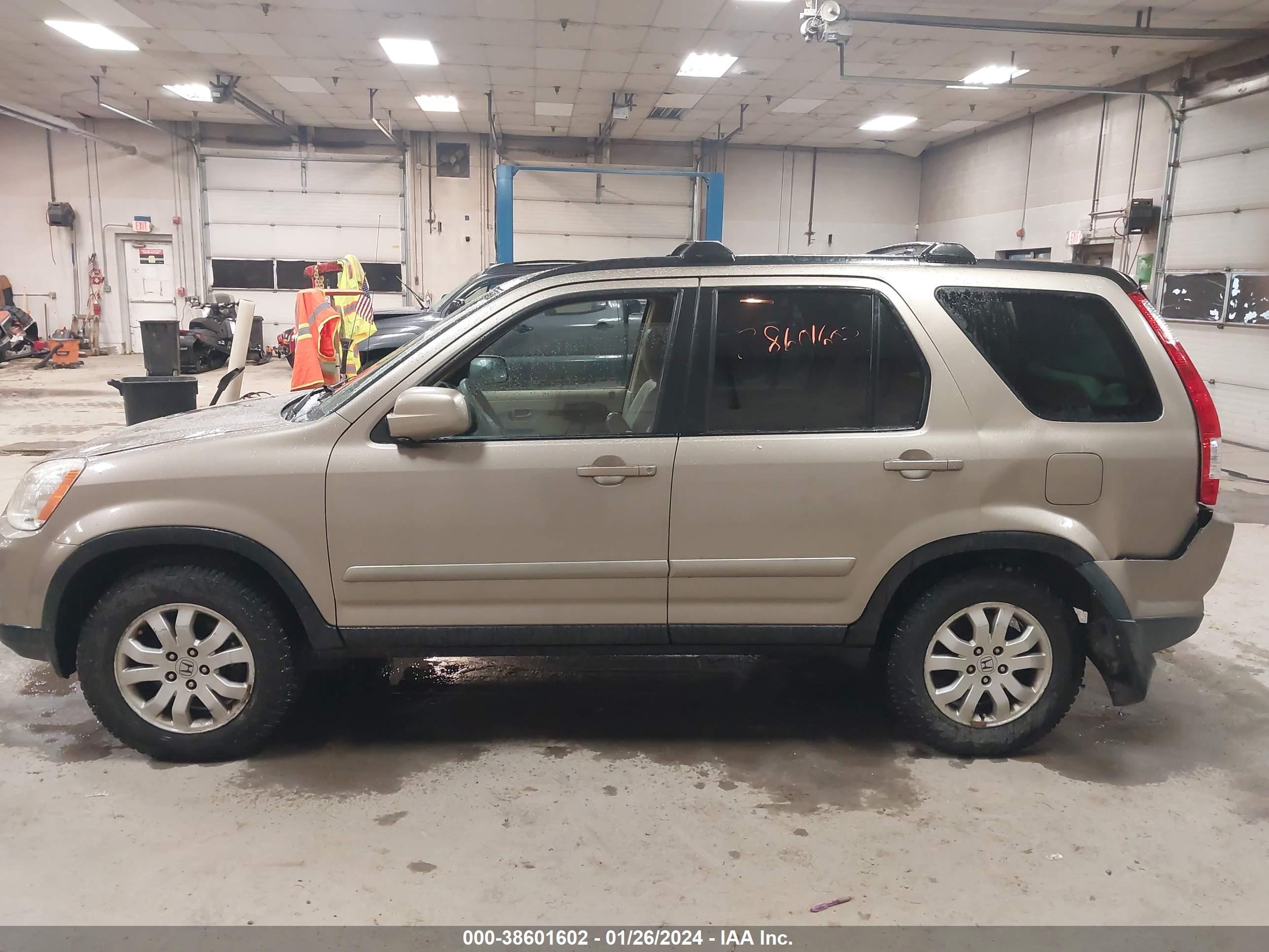 Photo 13 VIN: SHSRD78946U405224 - HONDA CR-V 