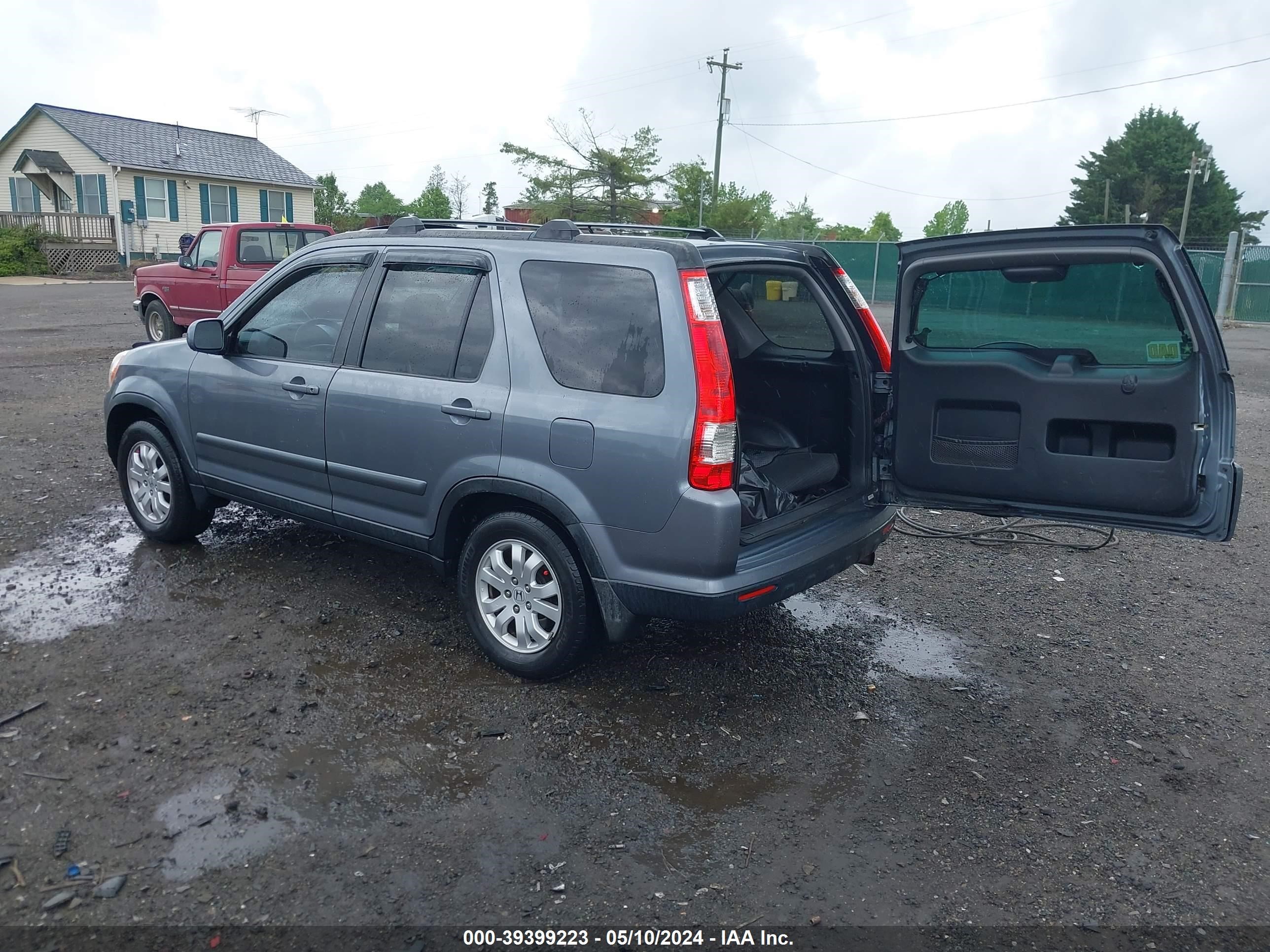 Photo 2 VIN: SHSRD78956U429757 - HONDA CR-V 