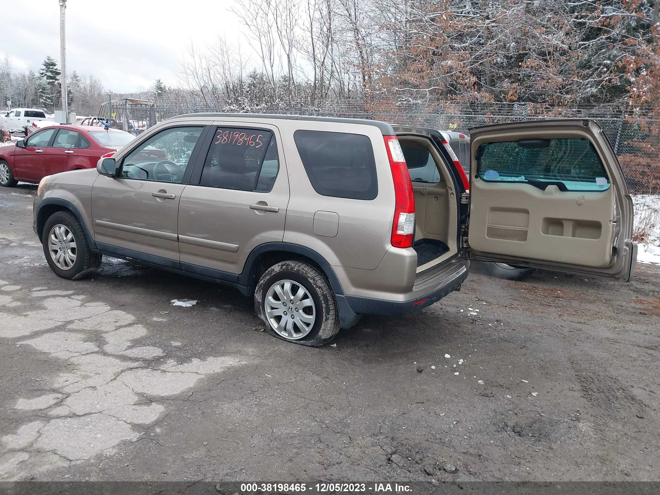 Photo 2 VIN: SHSRD78985U317131 - HONDA CR-V 