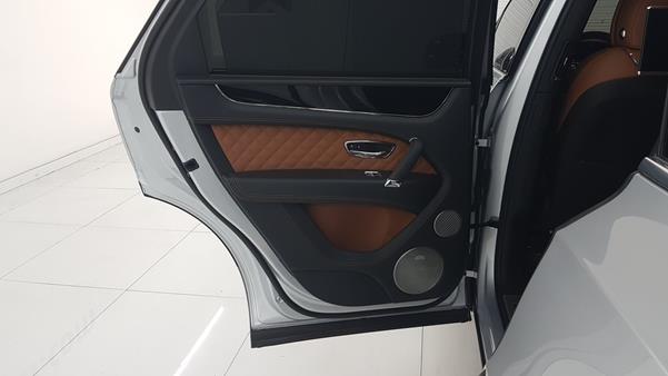 Photo 32 VIN: SJAAB14V8HC016310 - BENTLEY BENTAYGA 