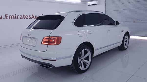 Photo 9 VIN: SJAAB1ZV4HC013252 - BENTLEY BENTAYGA 