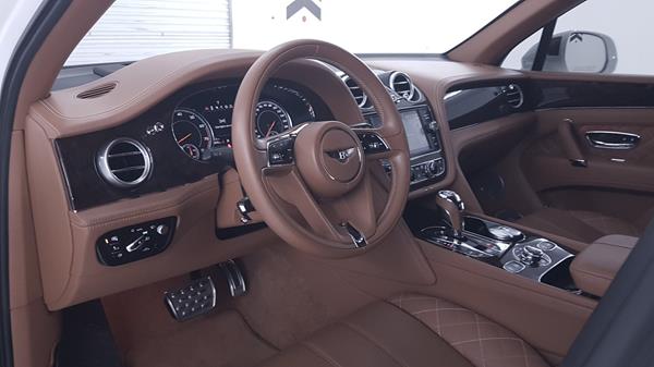 Photo 12 VIN: SJAAB1ZV7HC012791 - BENTLEY BENTAYGA 