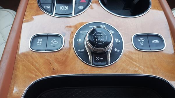 Photo 24 VIN: SJAAB1ZV7HC013245 - BENTLEY BENTAYGA 