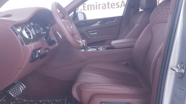 Photo 13 VIN: SJAAB1ZV8HC015022 - BENTLEY BENTAYGA 